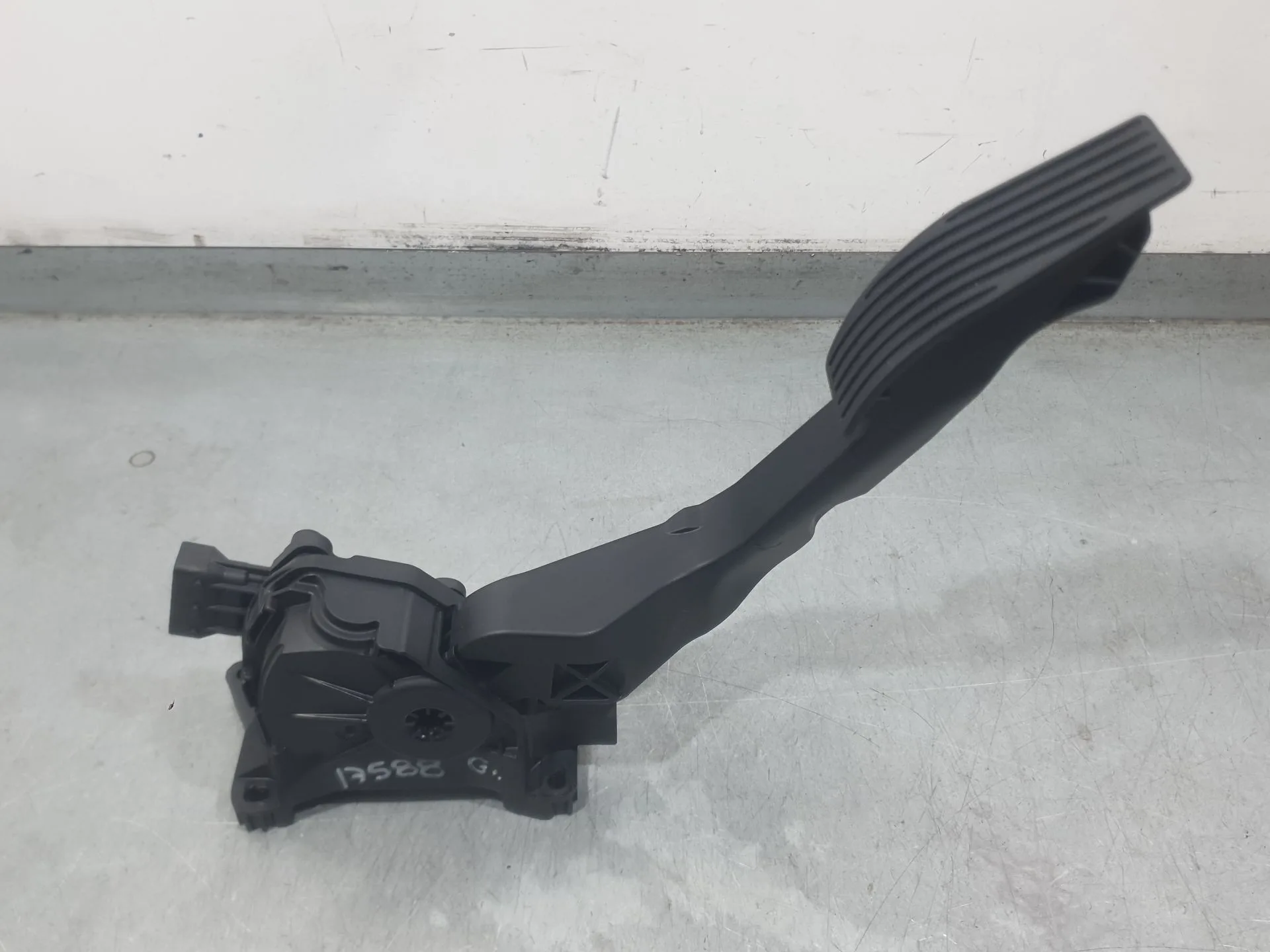 Potenciometro Pedal para Jeep Renegade Suv (Bu, B1, Bv)