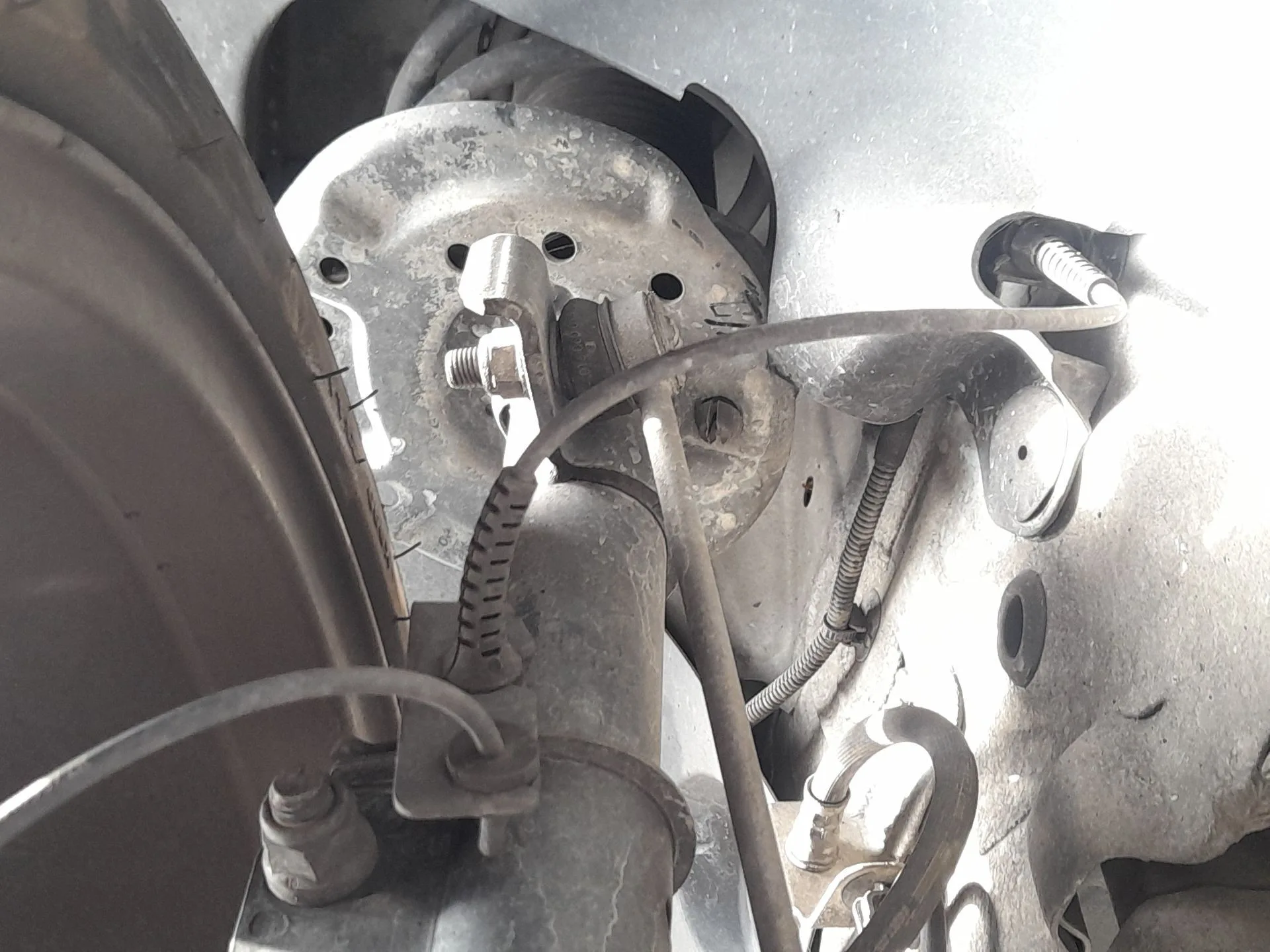 Amortiguador Delantero Izquierdo para Renault Clio V (B7_)