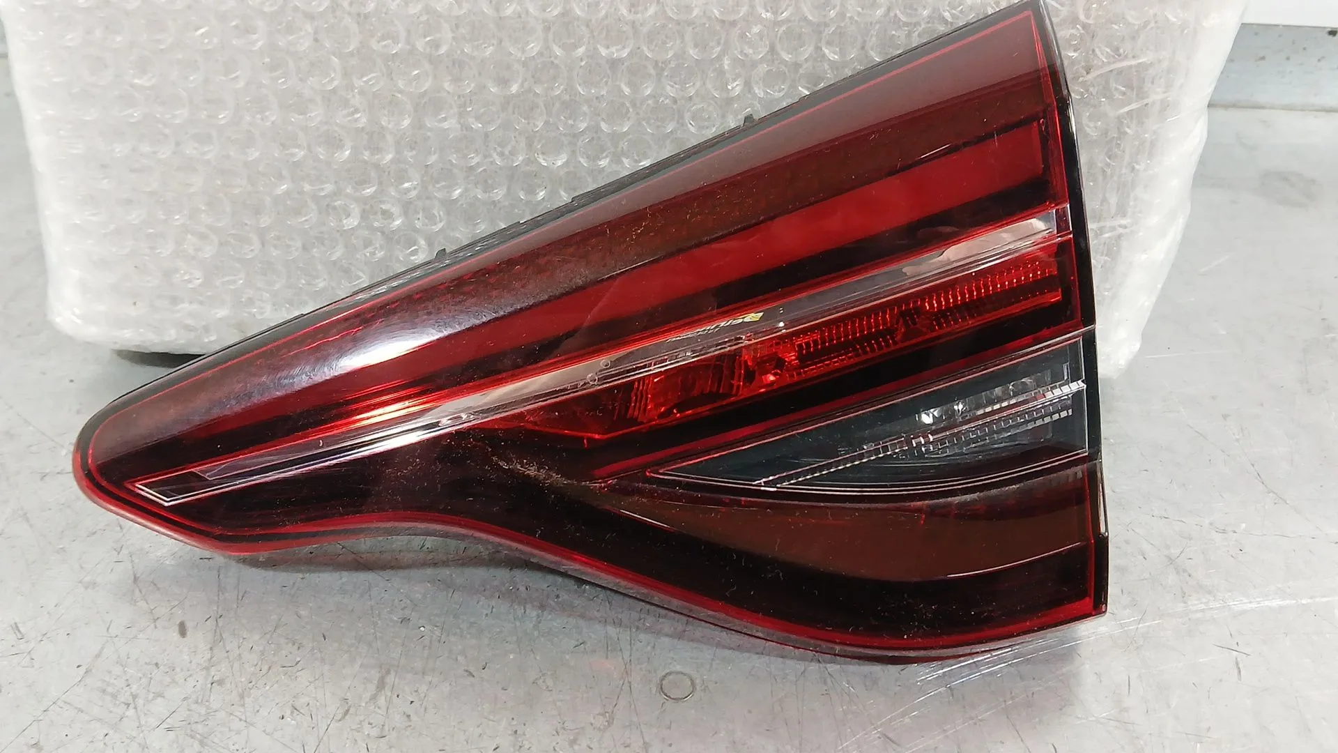 Piloto Trasero Derecho Interior para Renault Clio V (B7_)