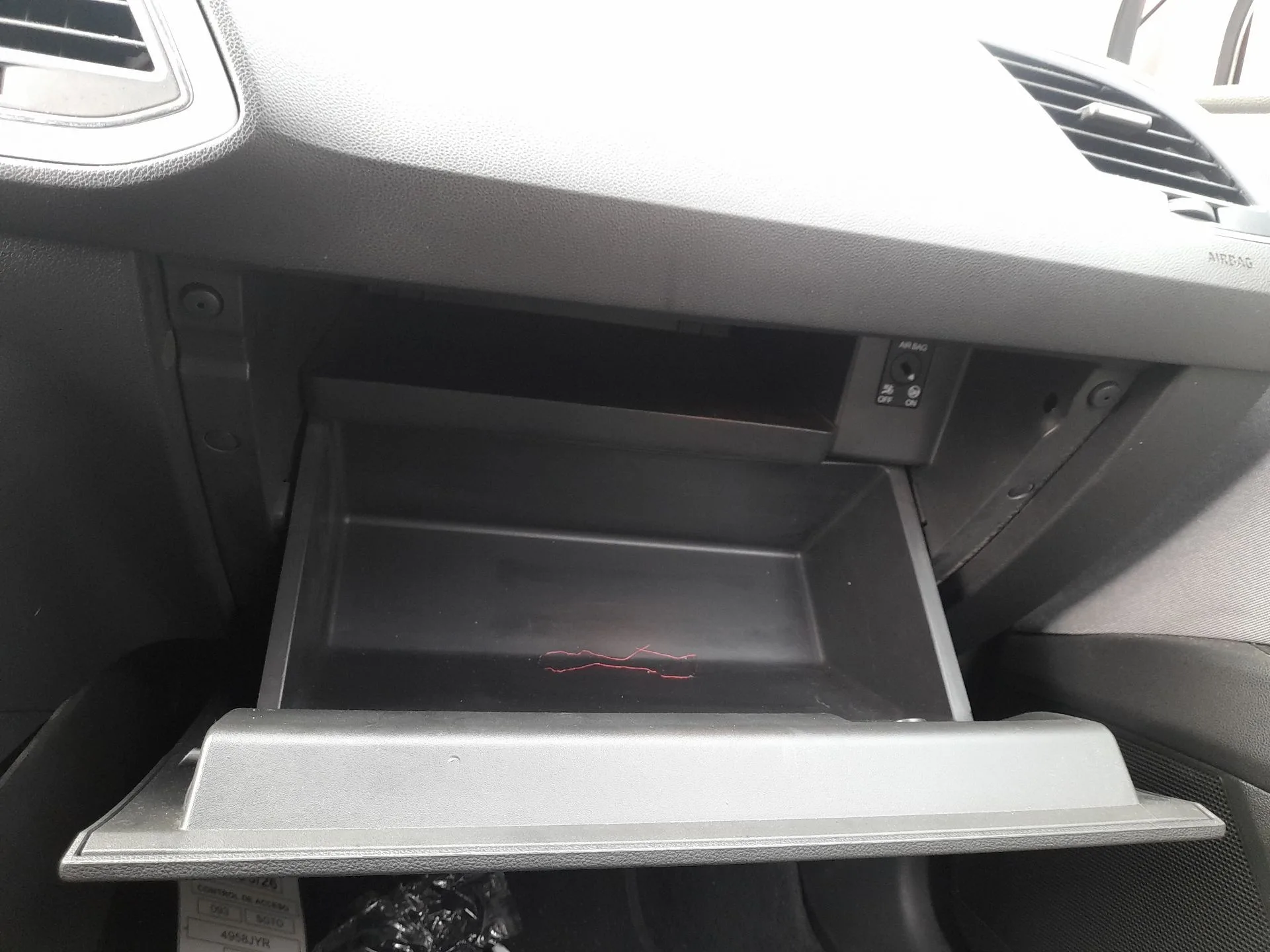 Guantera para Seat Leon (5F1)