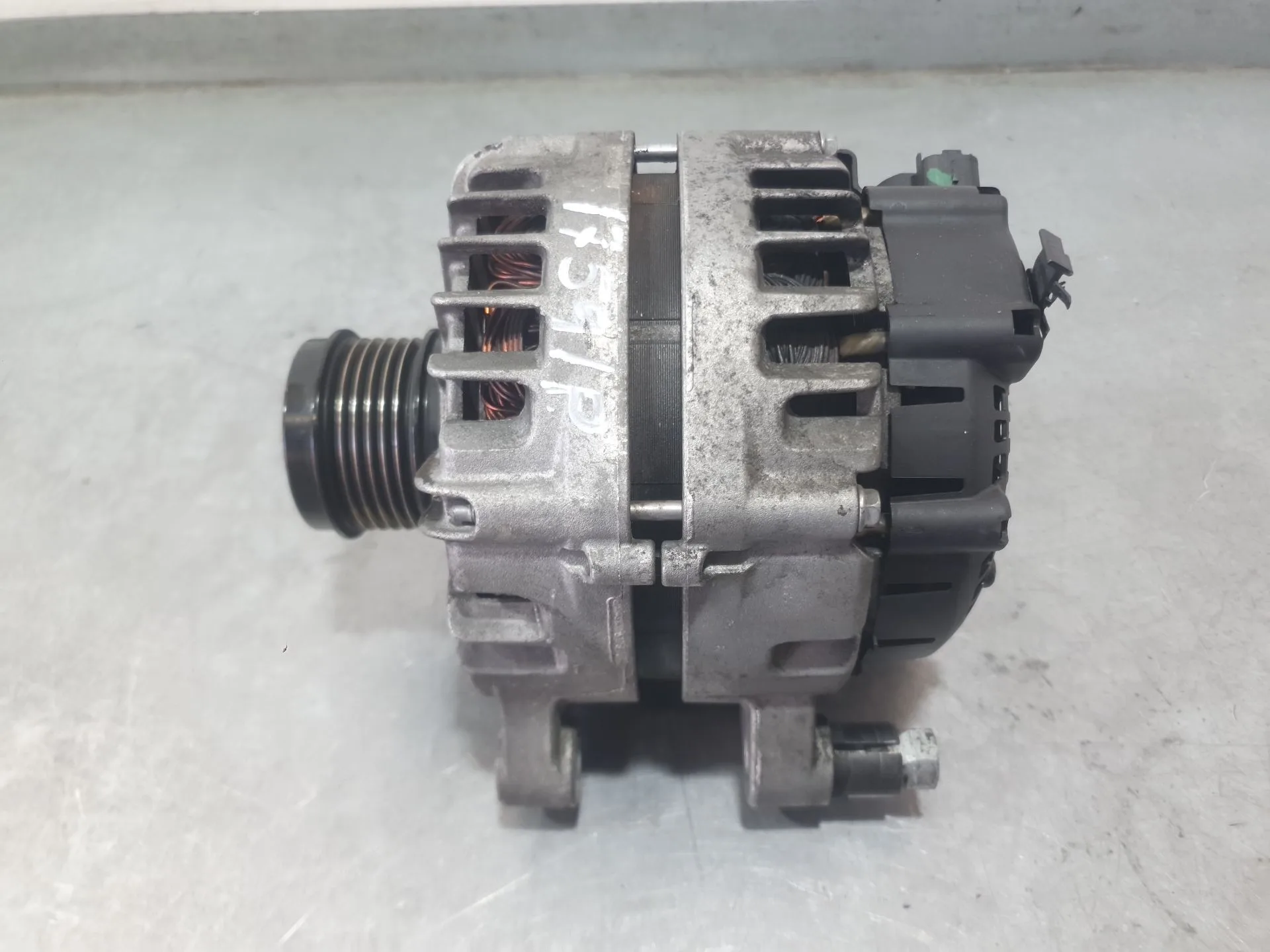 Alternador para Citroën Berlingo Multispace (B9)