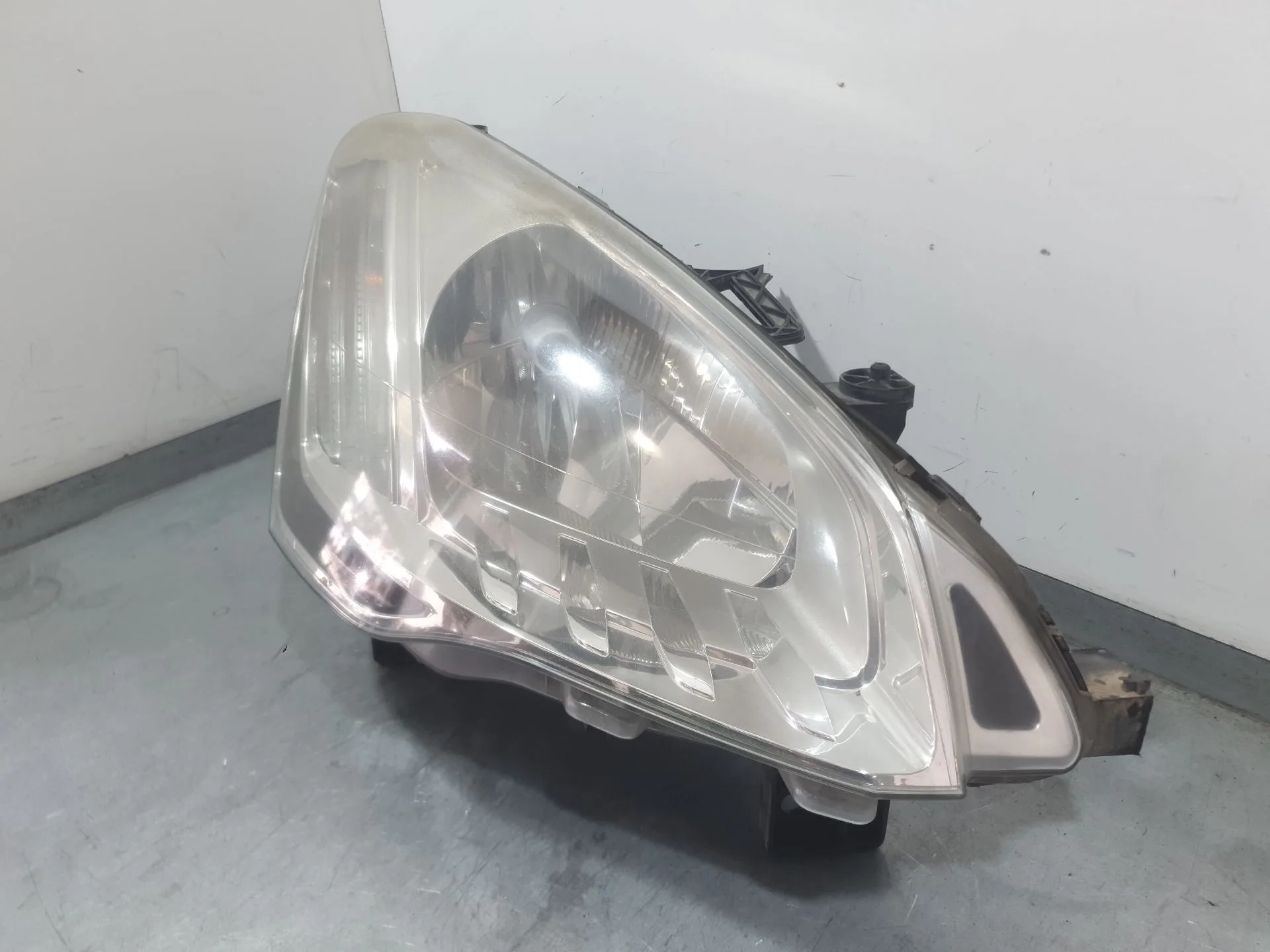 Faro Derecho para Citroën Berlingo Multispace (B9)