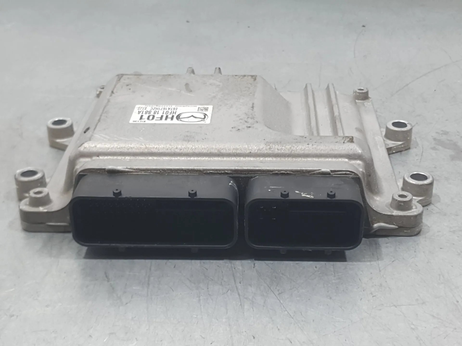 Centralita Motor Uce para Mazda Cx-30 (Dm)