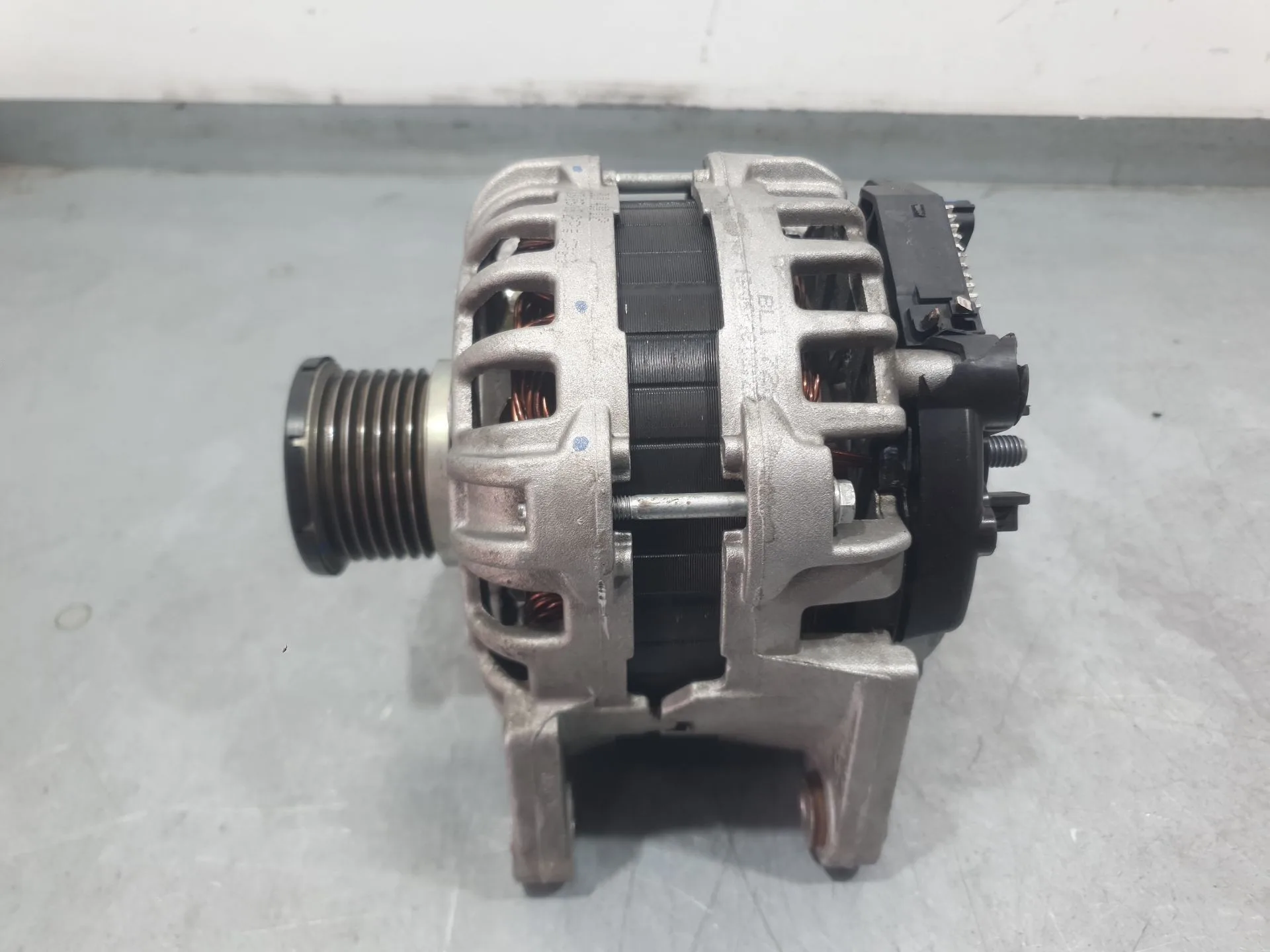 Alternador para Renault Clio Iv (Bh_)