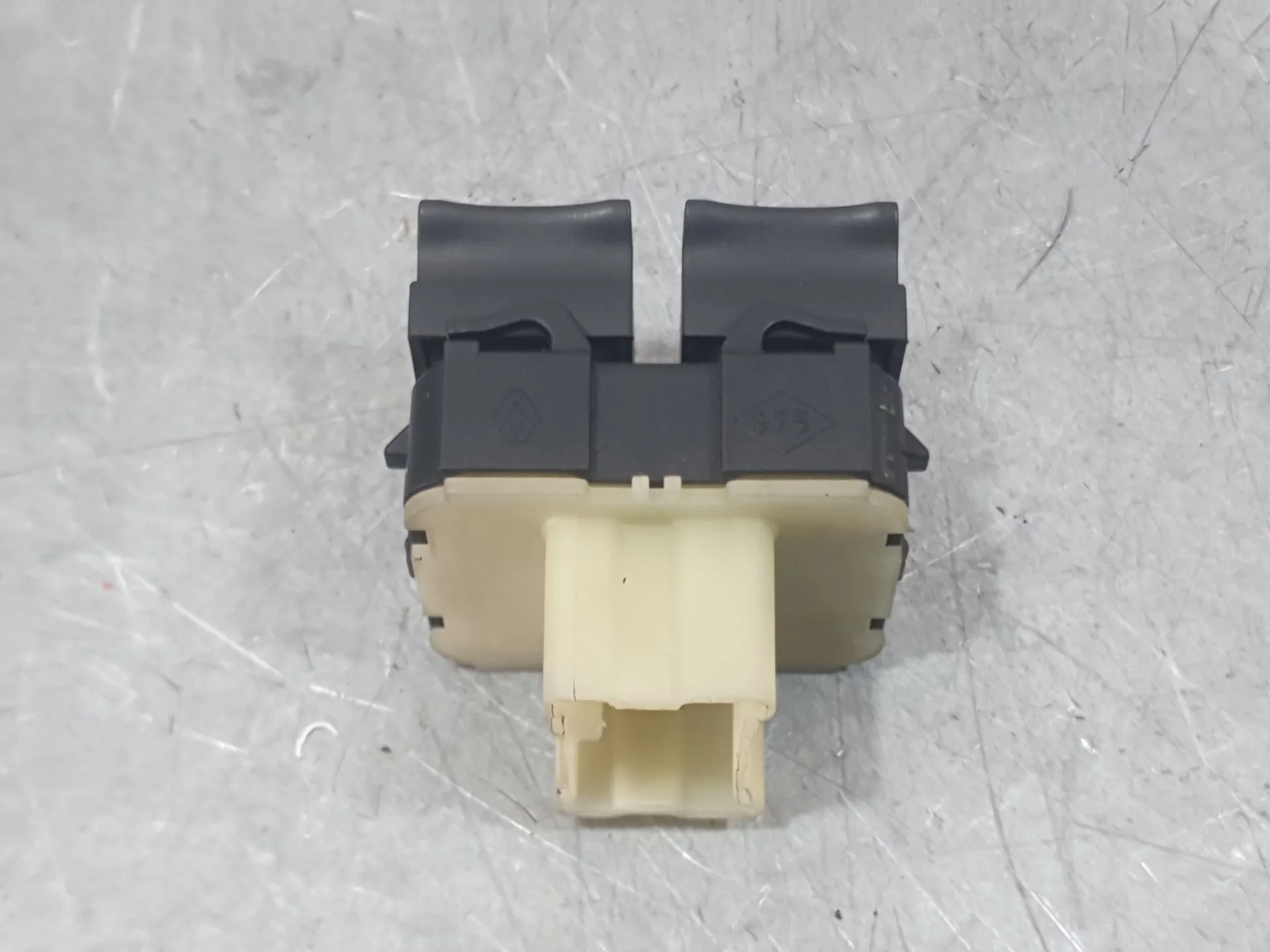 Mando Elevalunas Delantero Izquierdo para Renault Clio Iv (Bh_)