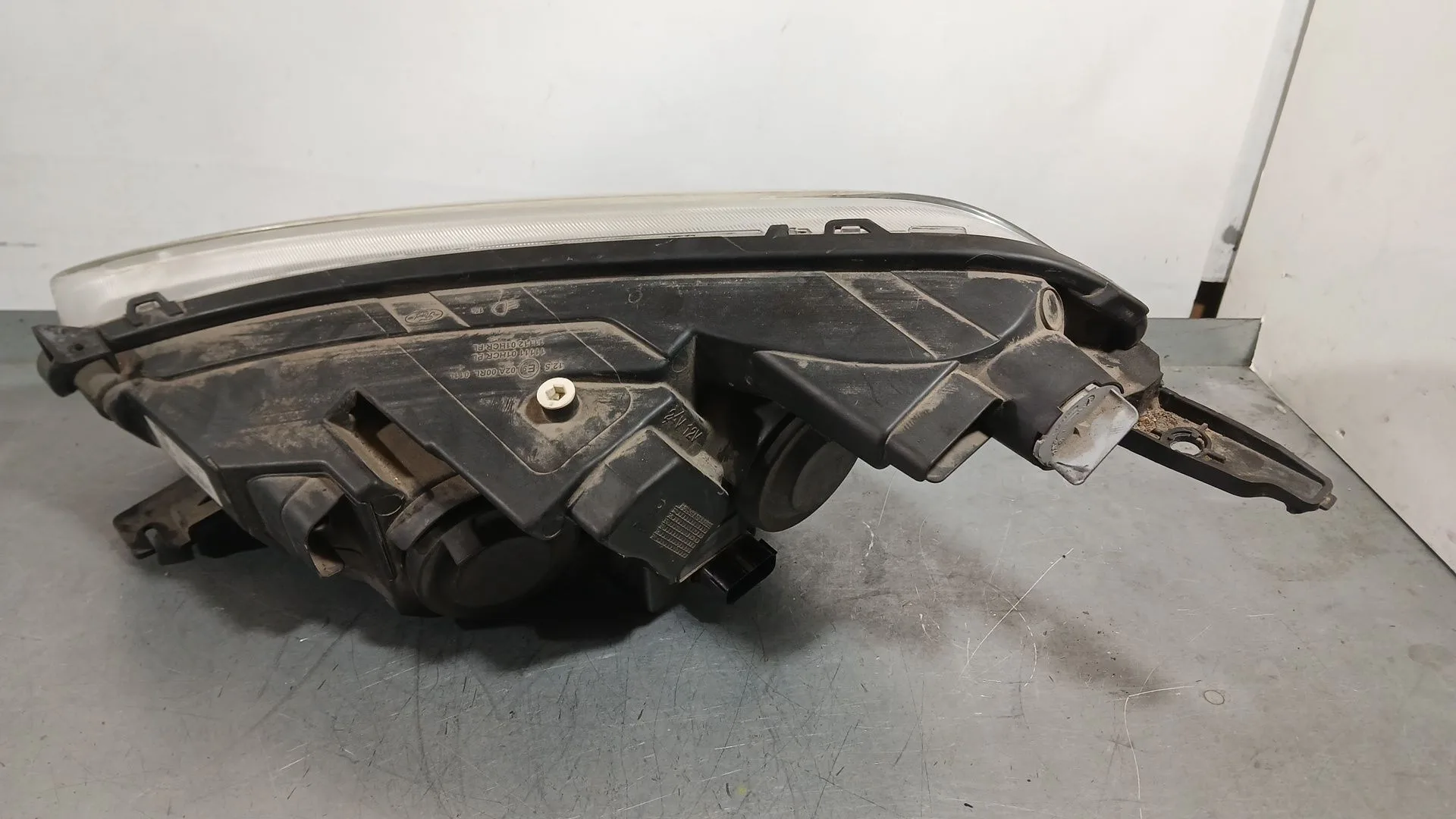 Faro Derecho para Ford Tourneo Courier B460 Monospace