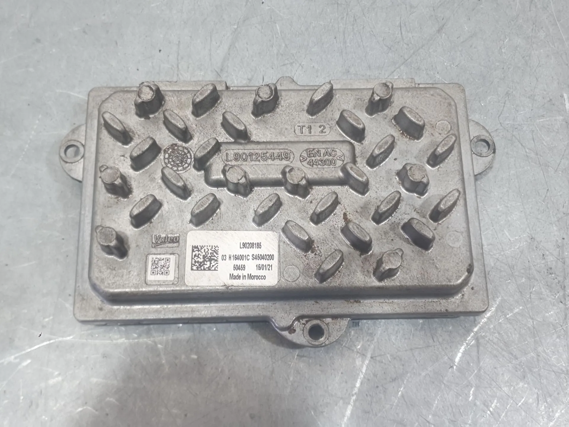 Centralita Faro para Peugeot 3008 Ii Suv (Mc_, Mr_, Mj_, M4_)