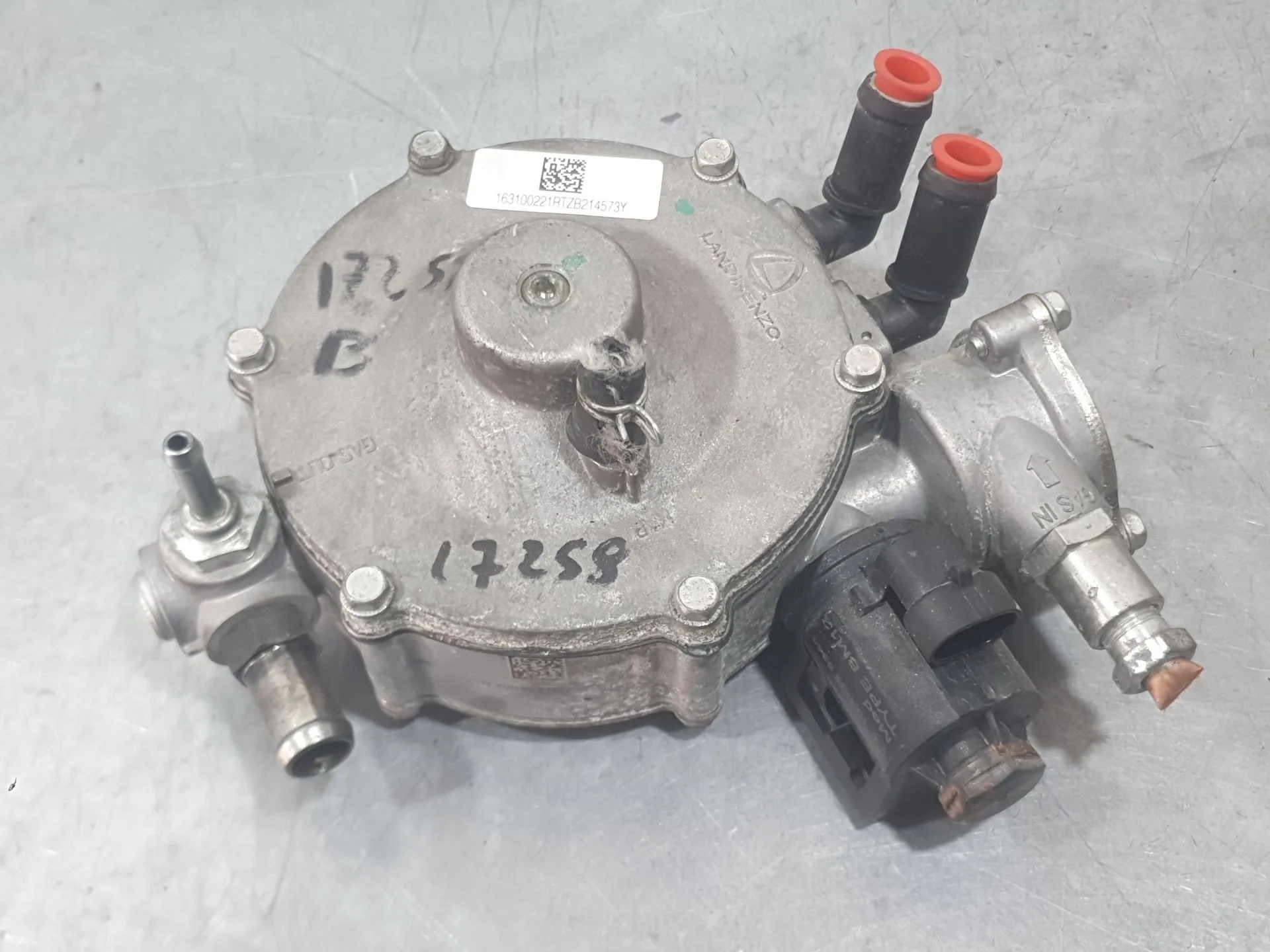 Pulmon Reductor De Presion De Gas para Dacia Lodgy (Js_)