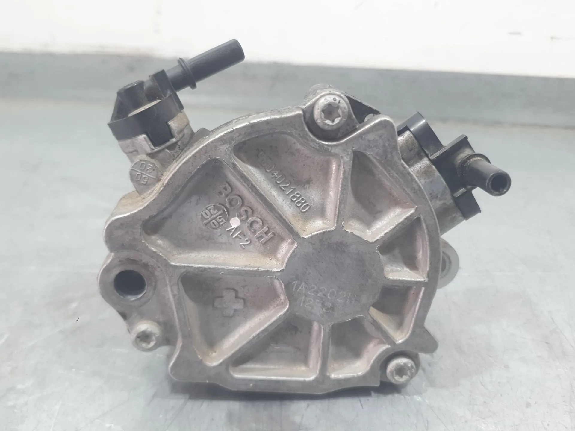 Depresor Freno / Bomba Vacio para Peugeot 3008 Ii Suv (Mc_, Mr_, Mj_, M4_)