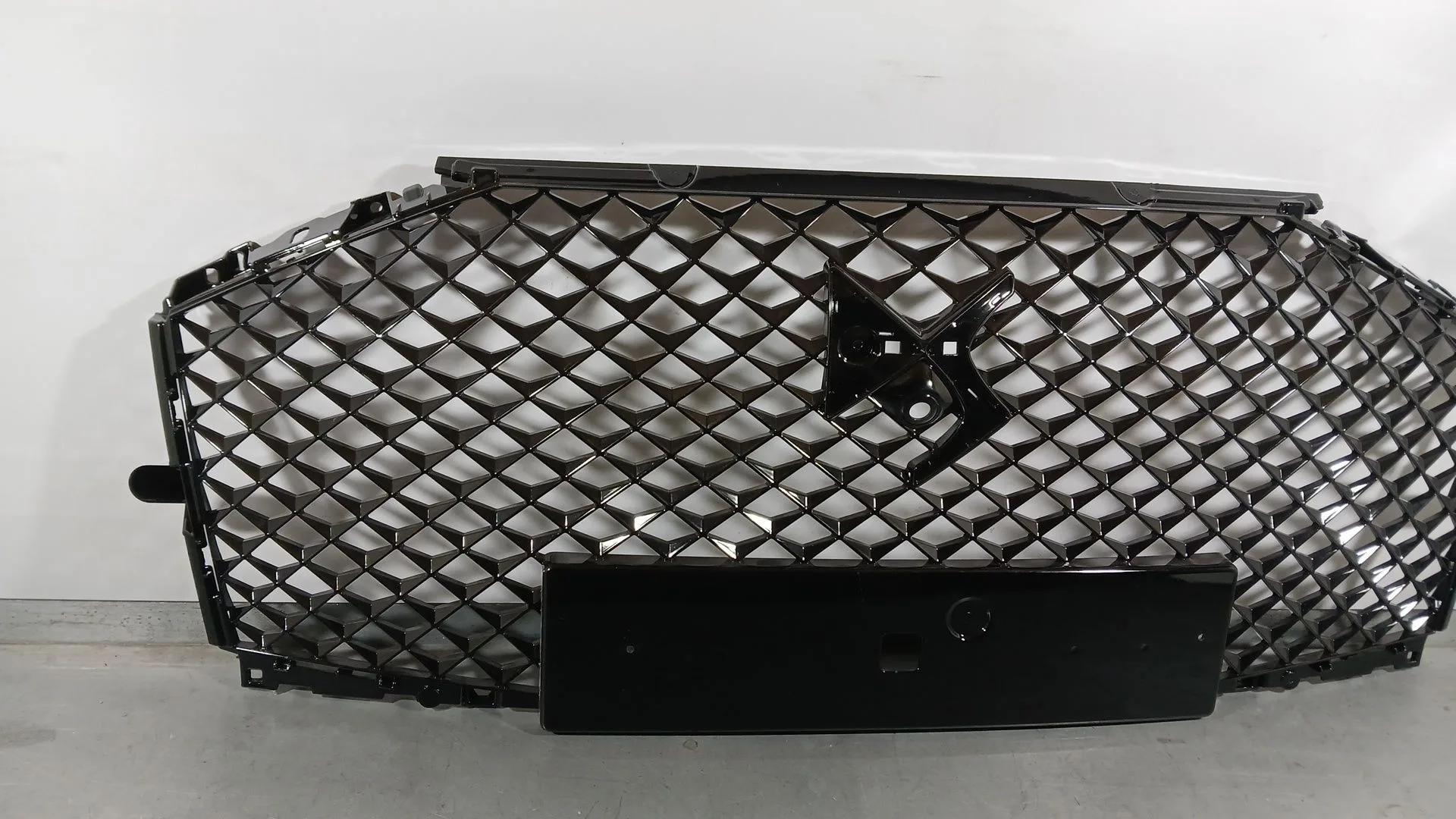 Rejilla Delantera para Ds Ds 7 Crossback (J4_, Jr_, Jc_)
