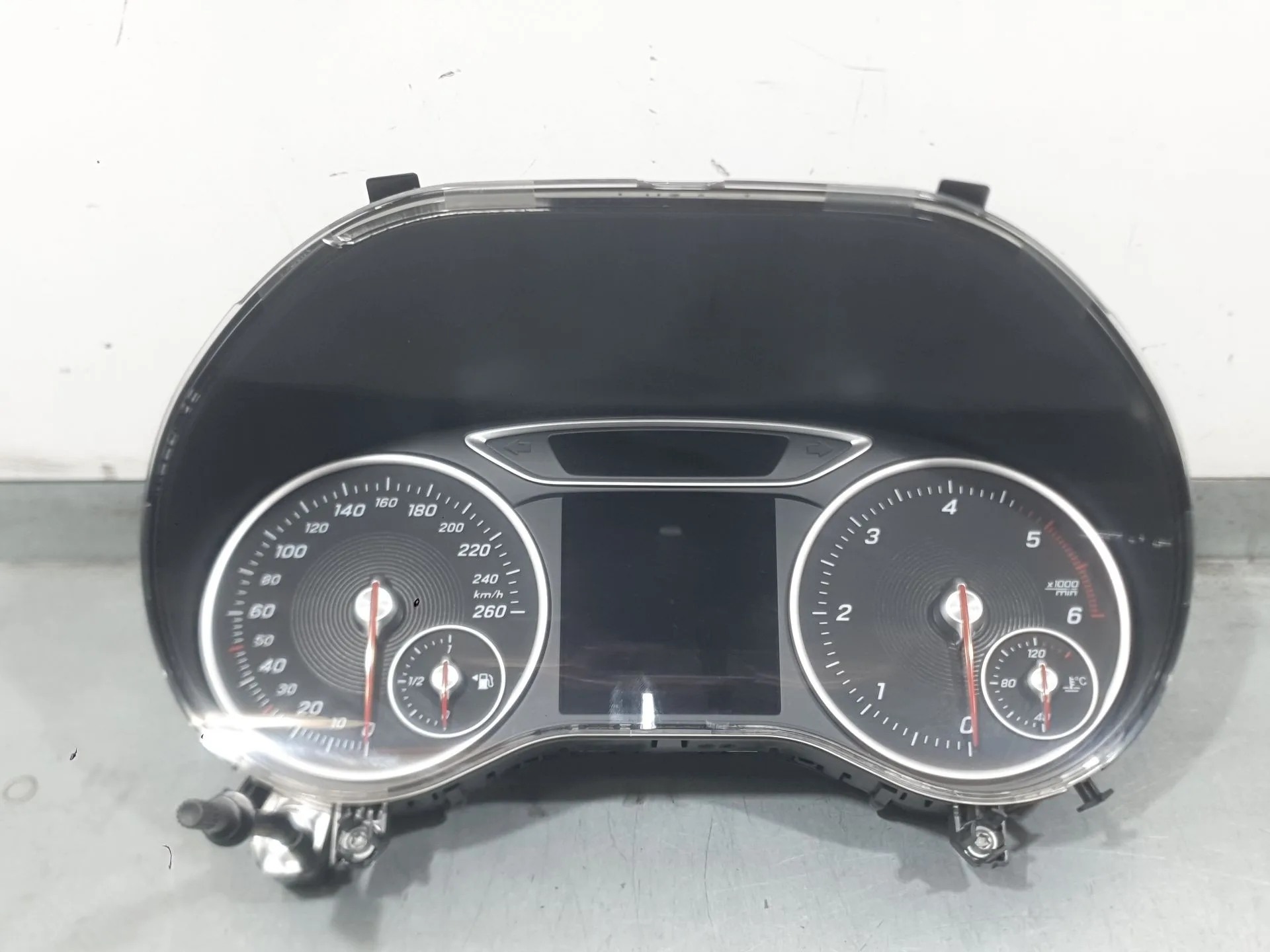 Cuadro Instrumentos para Mercedes-Benz Clase B Sports Tourer (W246, W242)