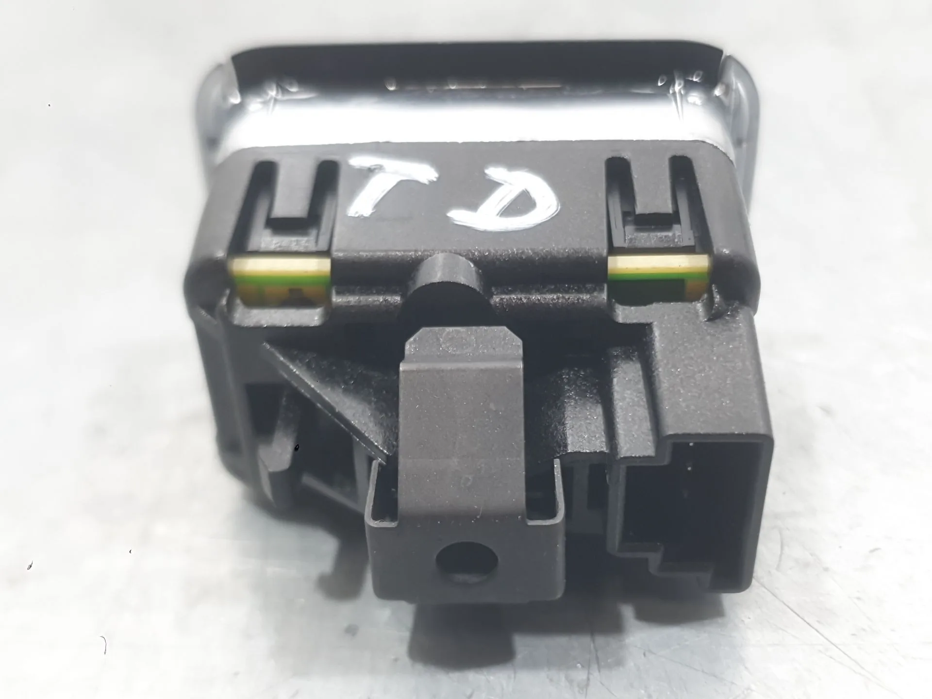 Mando Elevalunas Trasero Derecho para Mercedes-Benz Clase B Sports Tourer (W246, W242)