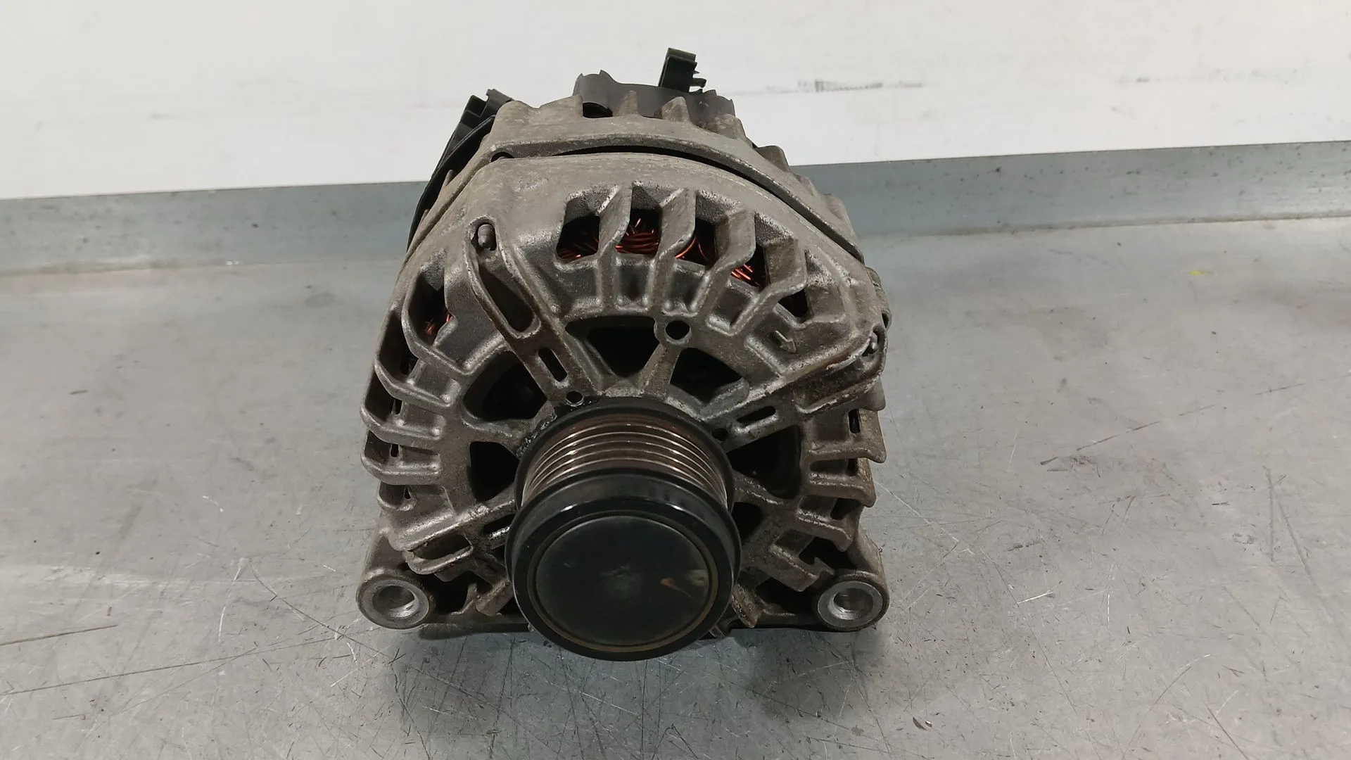 Alternador para Citroën C-Elysee (Dd_)