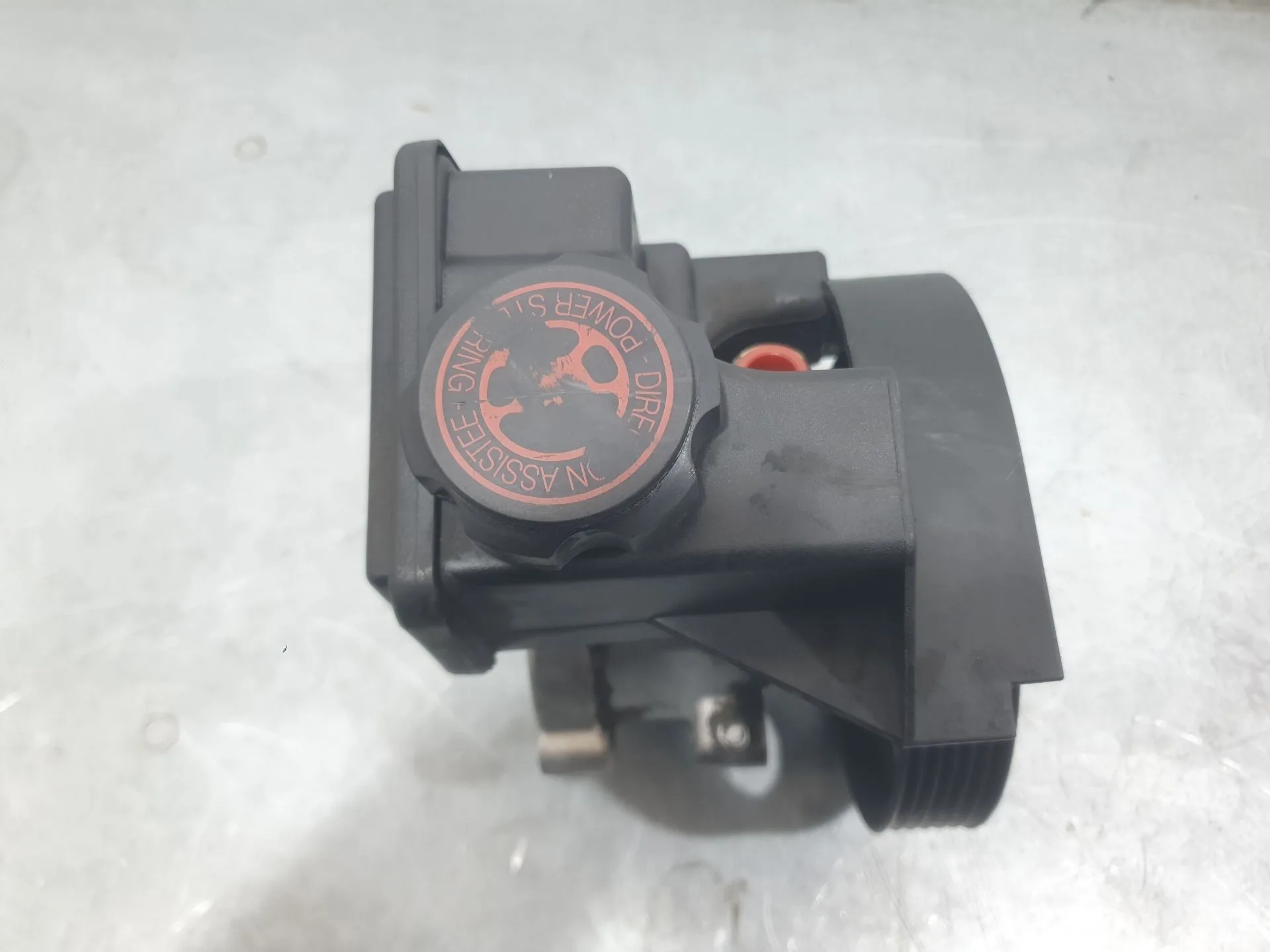 Bomba Direccion para Citroën Xsara Picasso (N68)