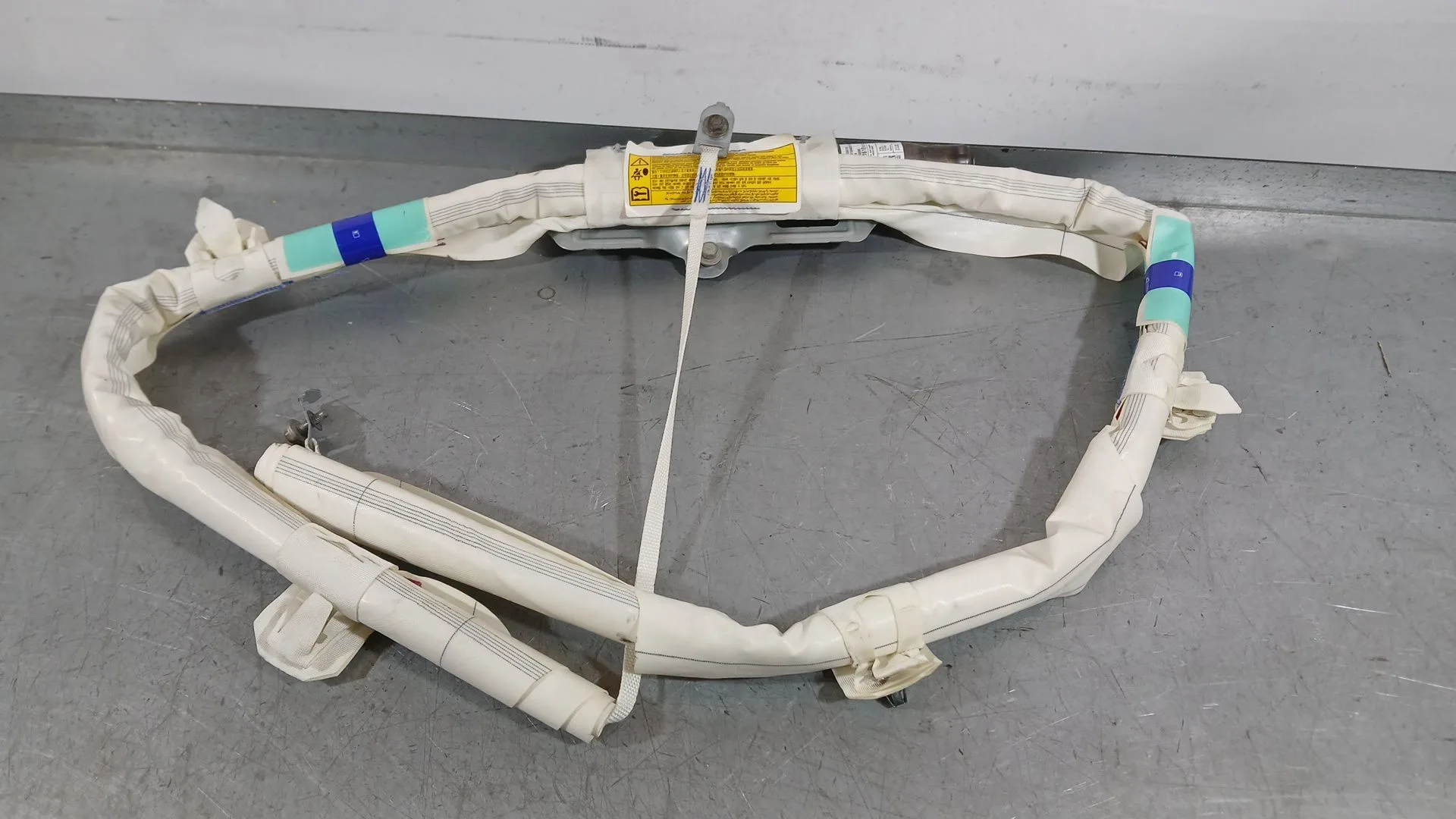 Airbag Cortina Delantero Derecho para Opel Astra J Sports Tourer (P10)