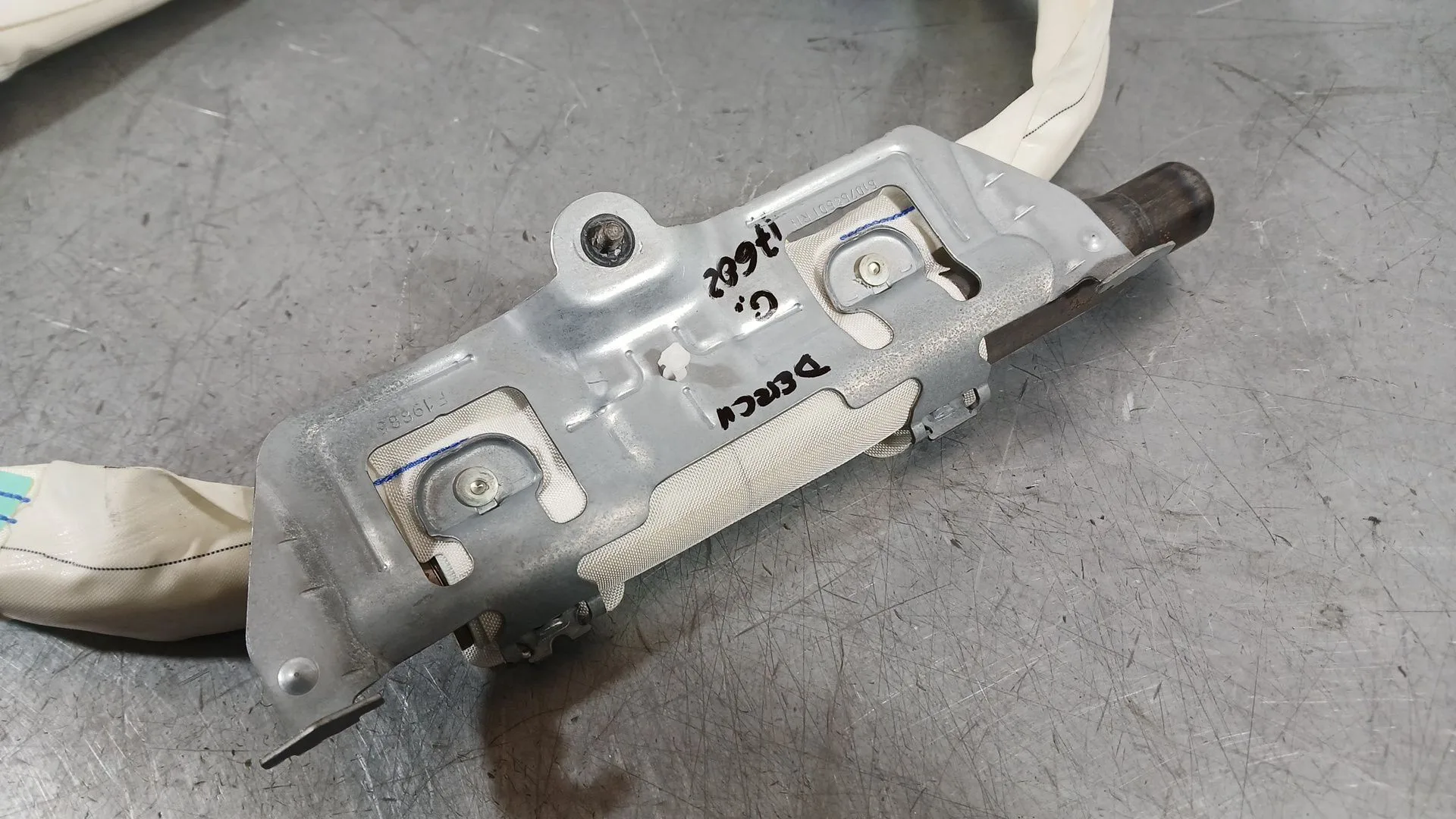 Airbag Cortina Delantero Derecho para Opel Astra J Sports Tourer (P10)