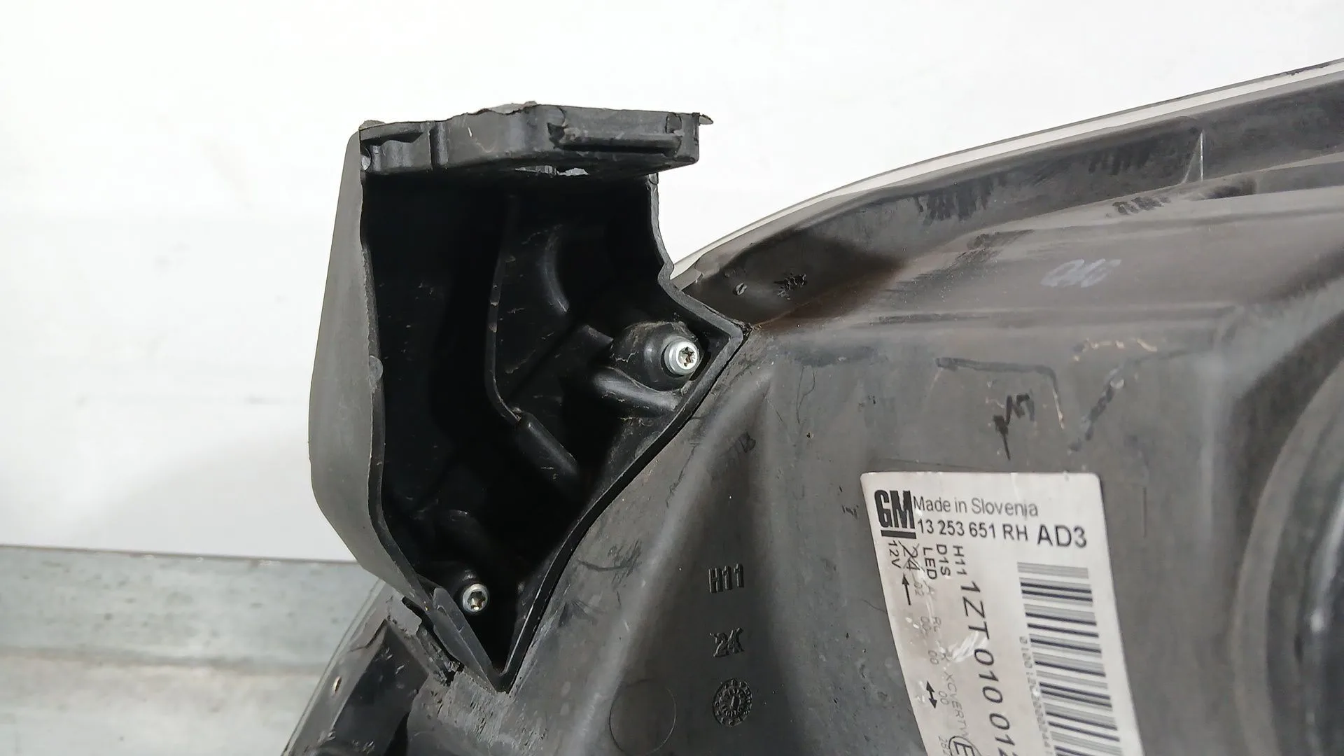 Faro Derecho para Opel Astra J Sports Tourer (P10)