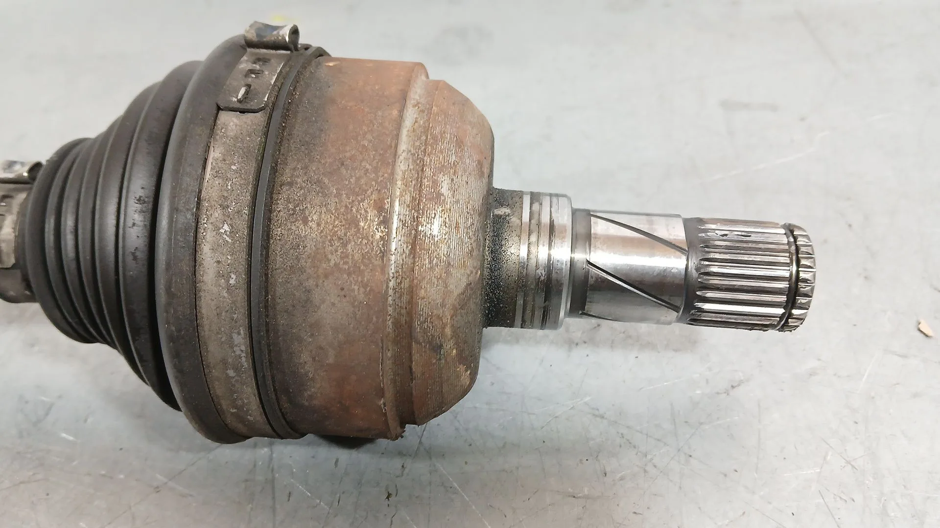 Transmision Delantera Izquierda para Opel Astra J Sports Tourer (P10)