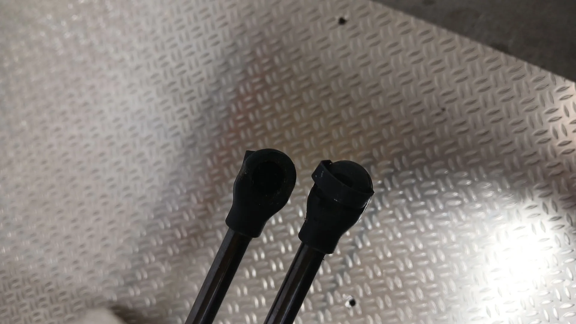 Amortiguadores Maletero / Porton para Seat Leon (Kl1, Klg)