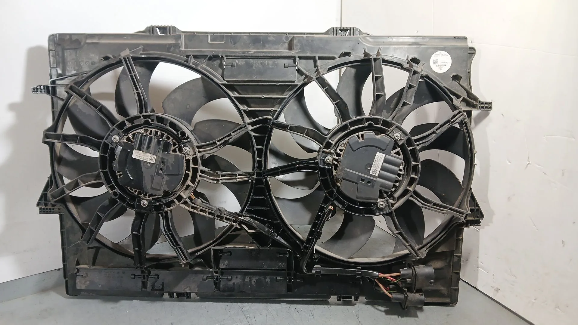 Electroventilador para Porsche Macan (95B)