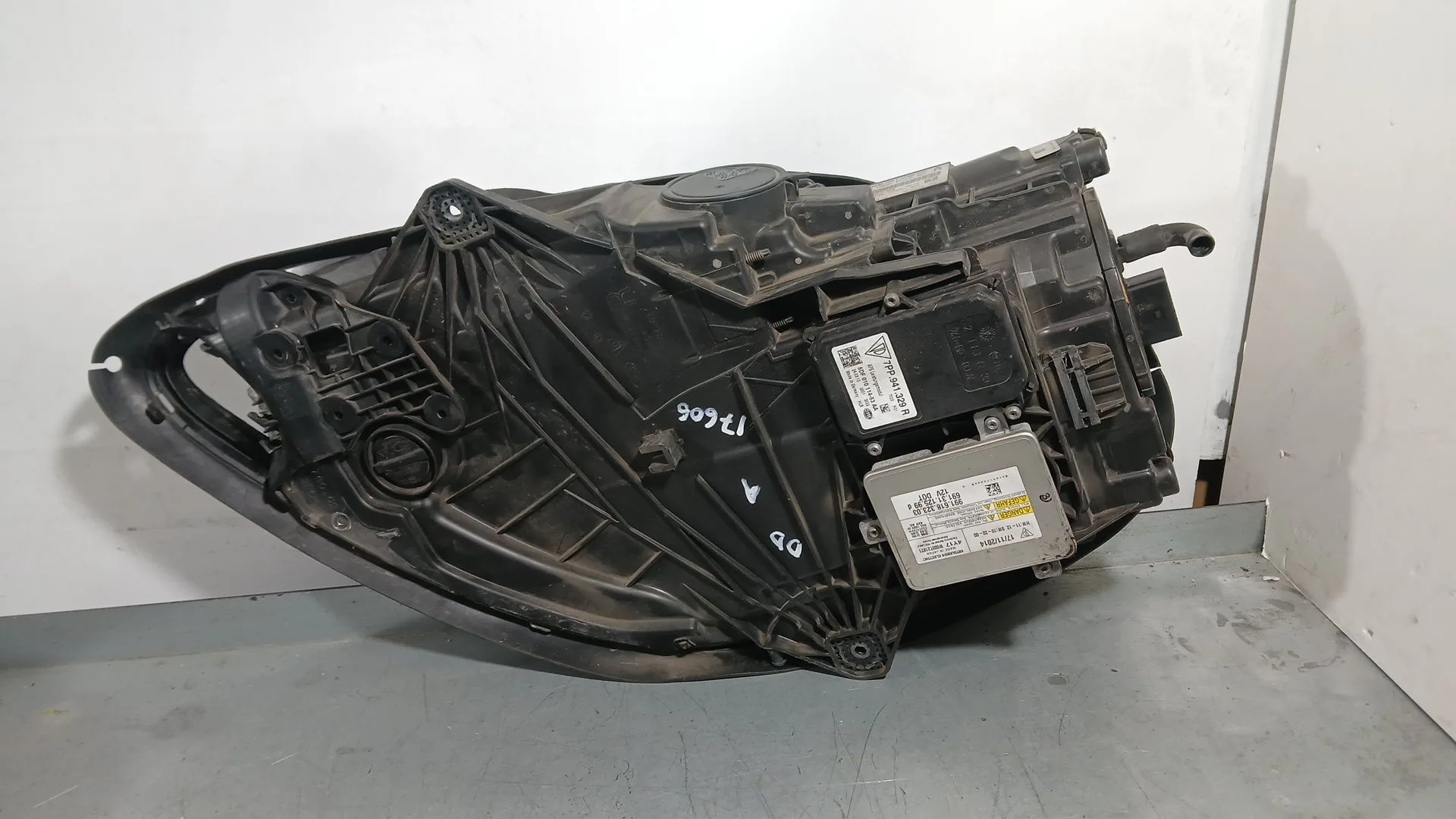 Faro Derecho para Porsche Macan (95B)