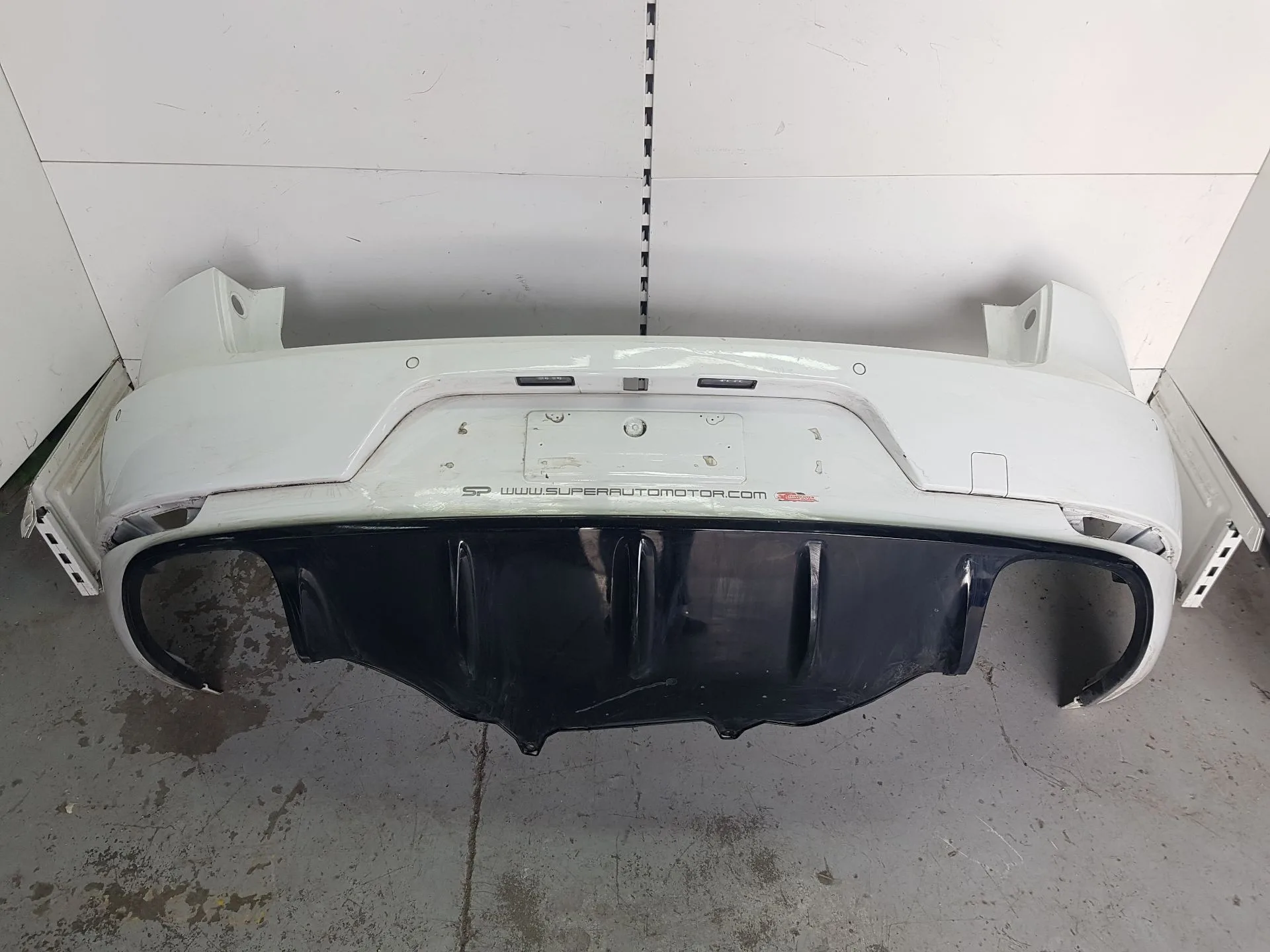 Paragolpes Trasero para Porsche Macan (95B)
