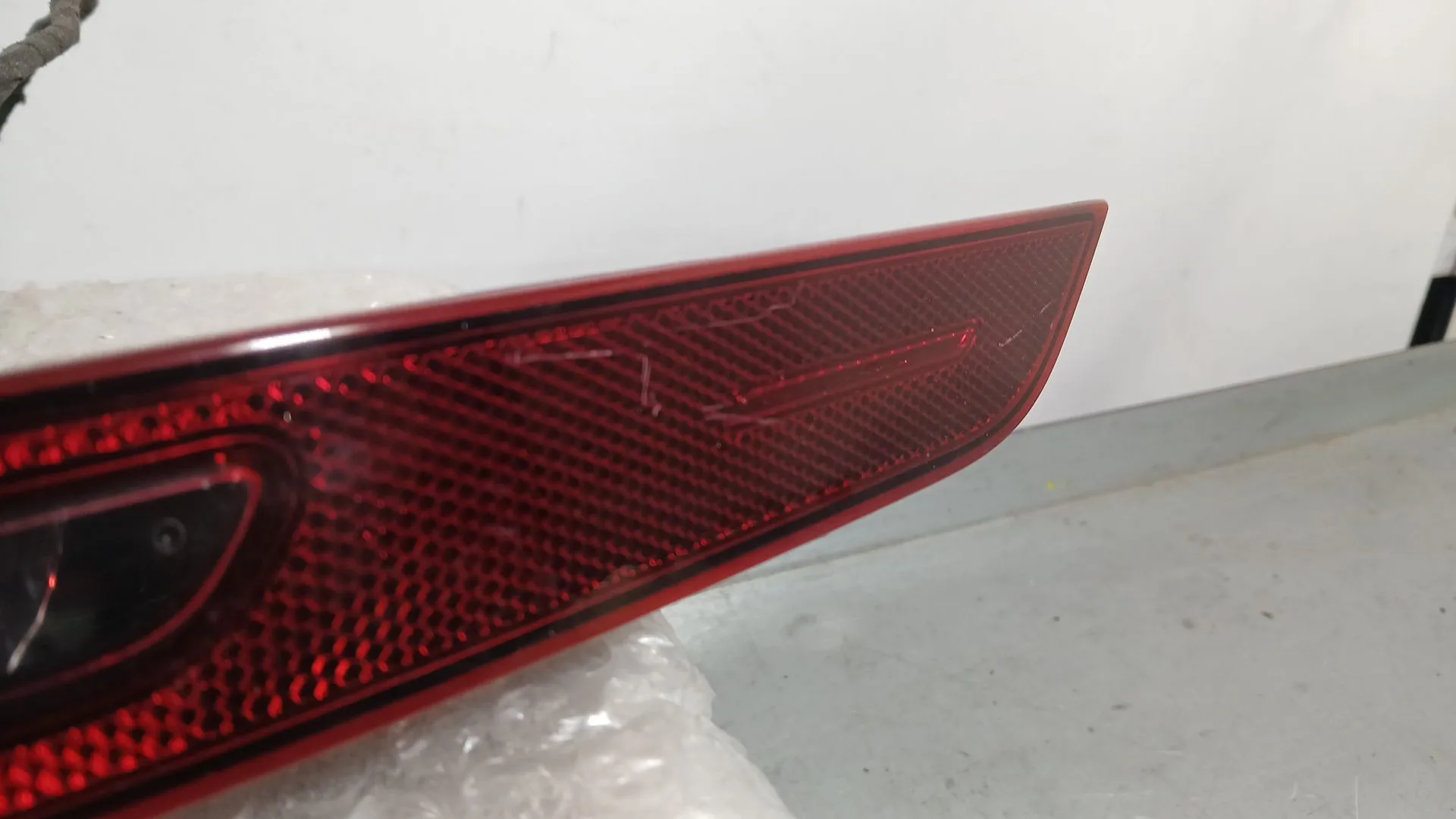 Piloto Trasero Derecho Paragolpes para Porsche Macan (95B)