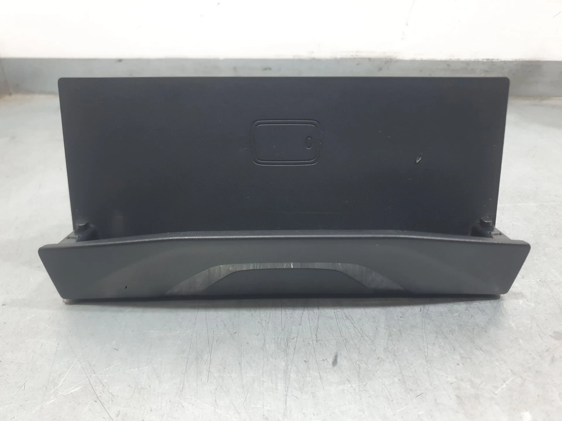 Cargador Inductivo para Bmw 1 (F40)