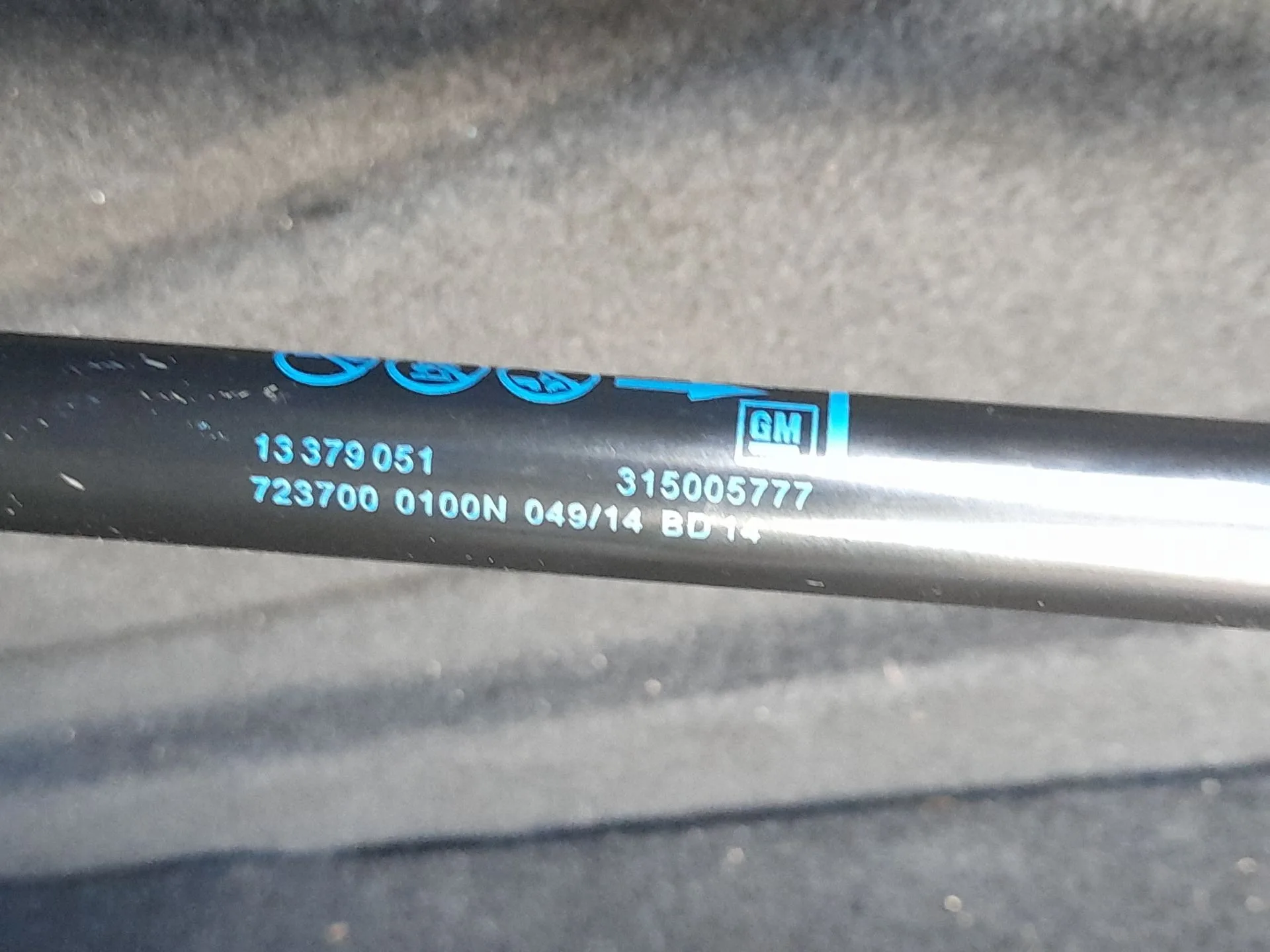Amortiguadores Maletero / Porton para Opel Astra J Sedan
