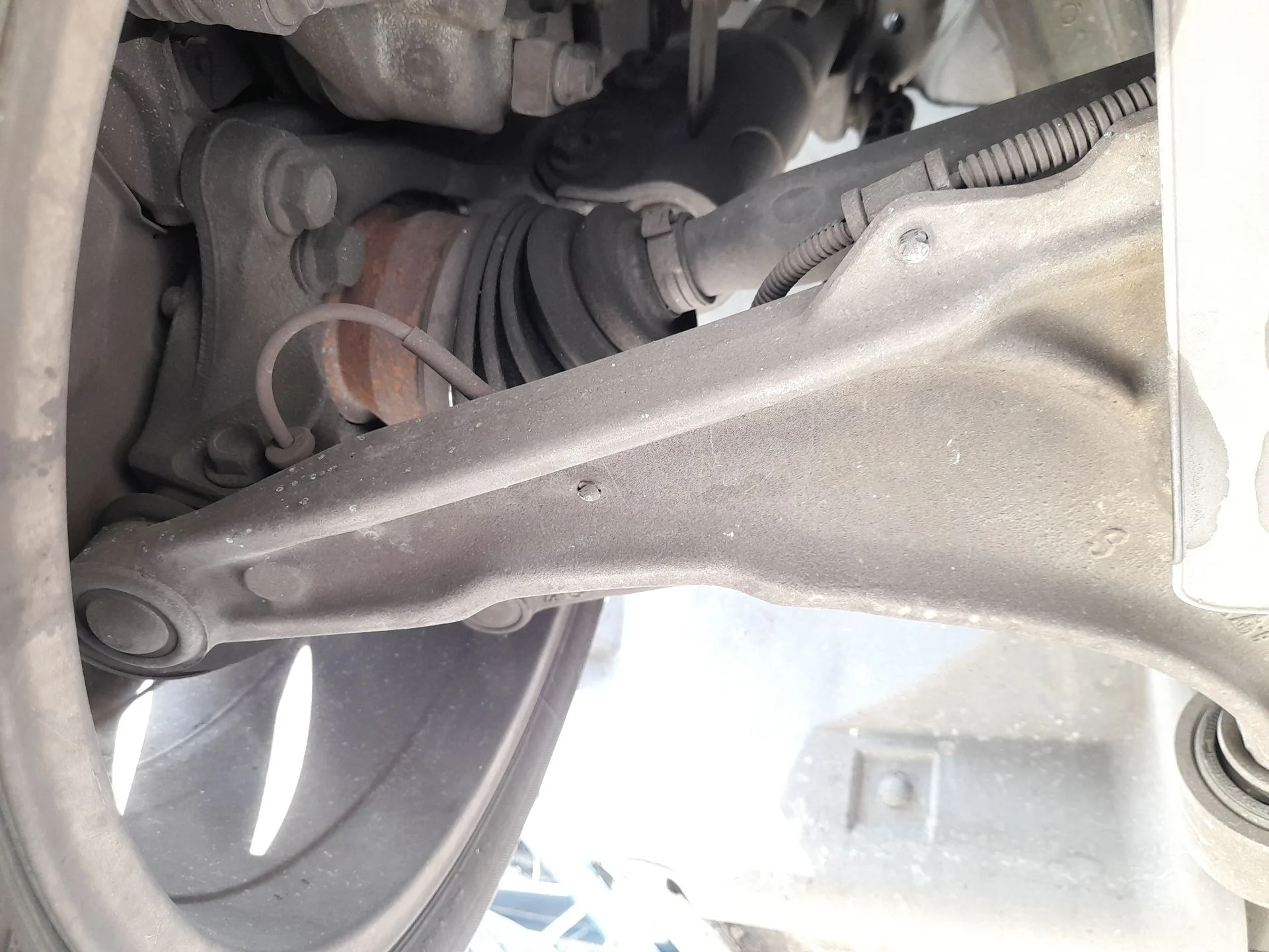 Brazo Suspension Inferior Delantero Derecho para Opel Astra J Sedan