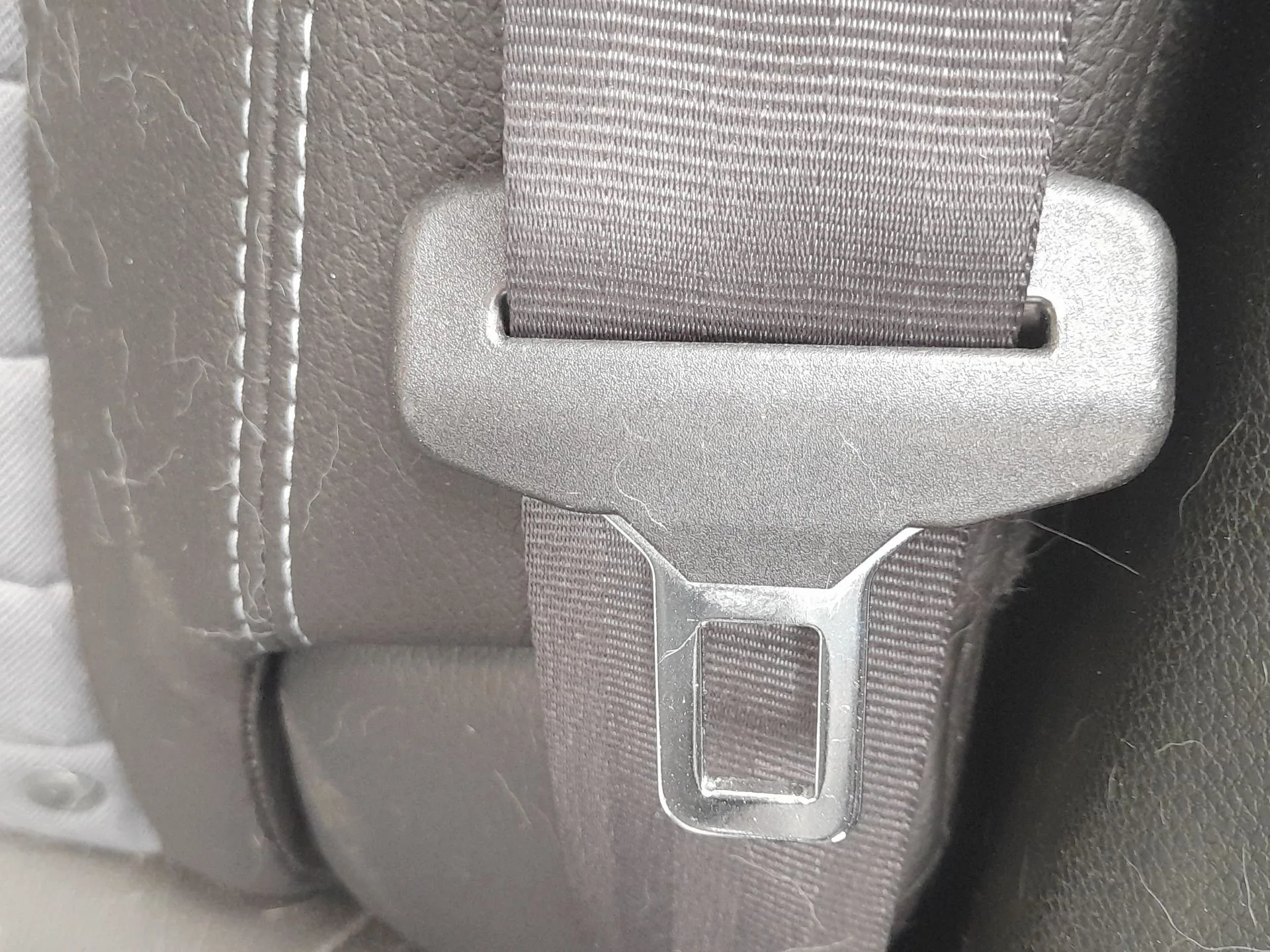 Cinturon Seguridad Trasero Izquierdo para Opel Astra J Sedan