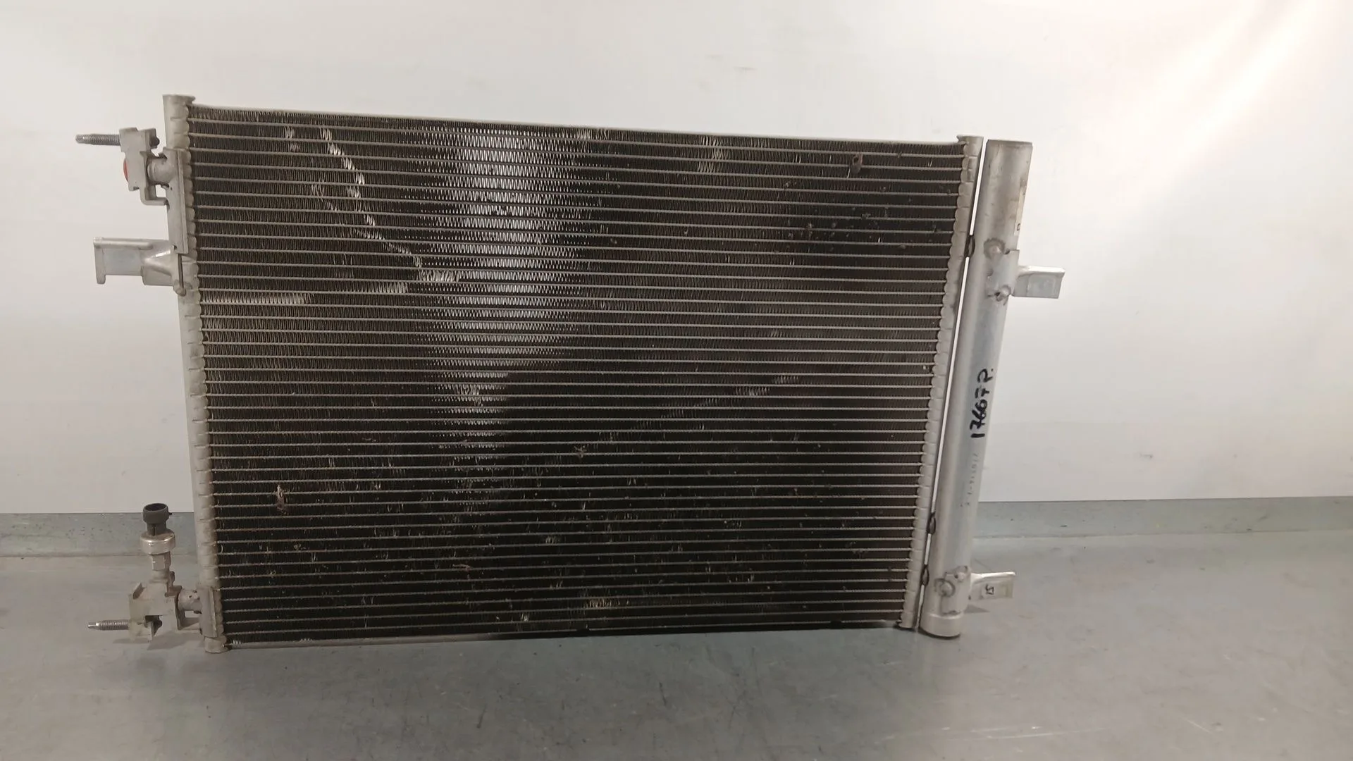 Condensador / Radiador Aire Acondicionado para Opel Astra J Sedan