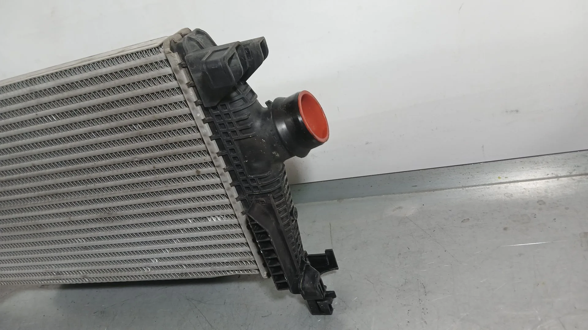 Intercooler para Opel Astra J Sedan