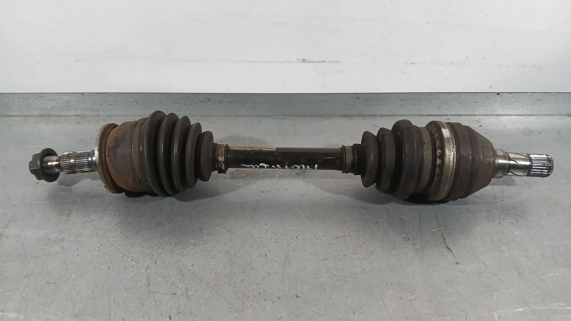 Transmision Delantera Izquierda para Opel Astra J Sedan