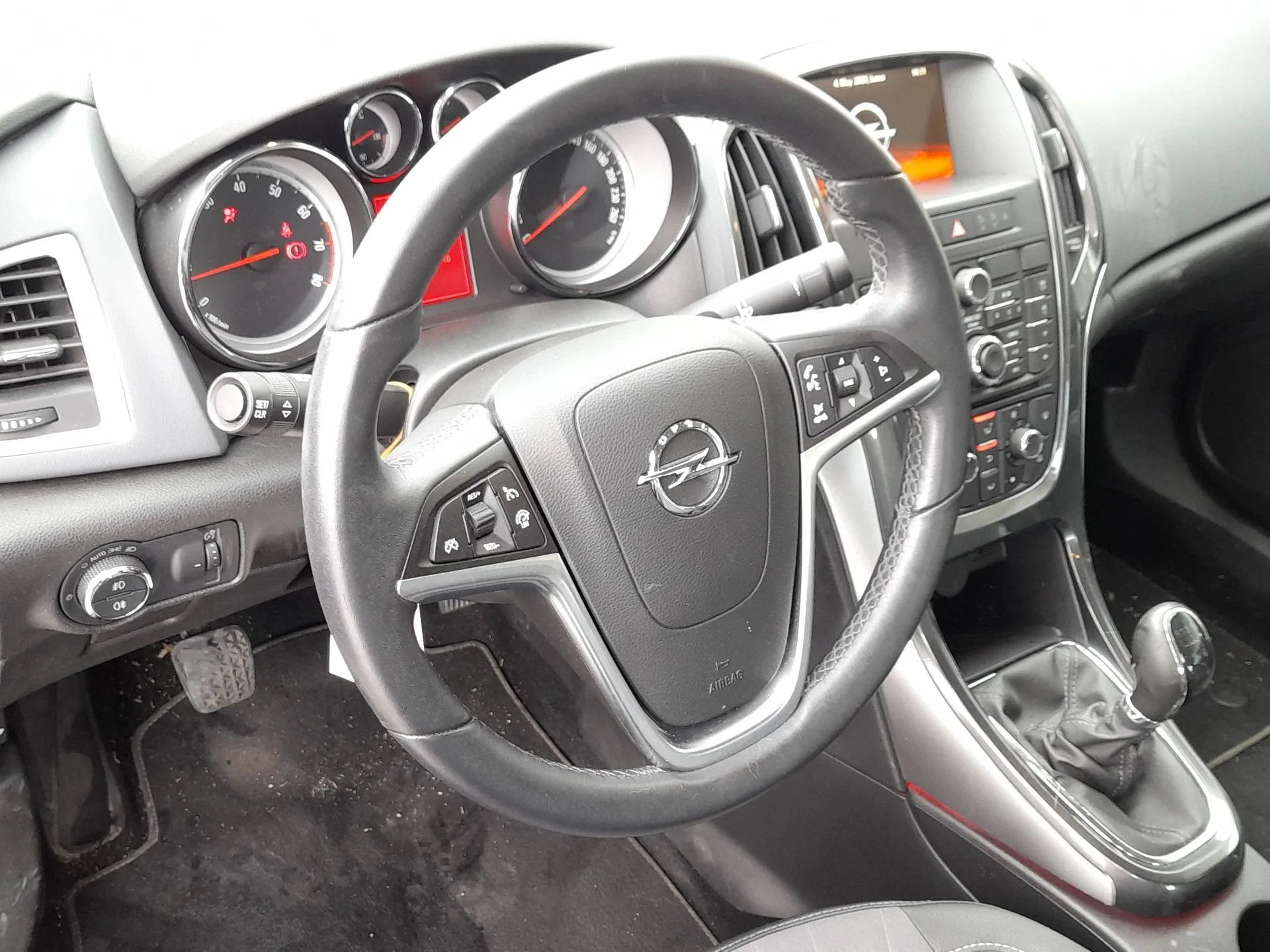 Volante para Opel Astra J Sedan
