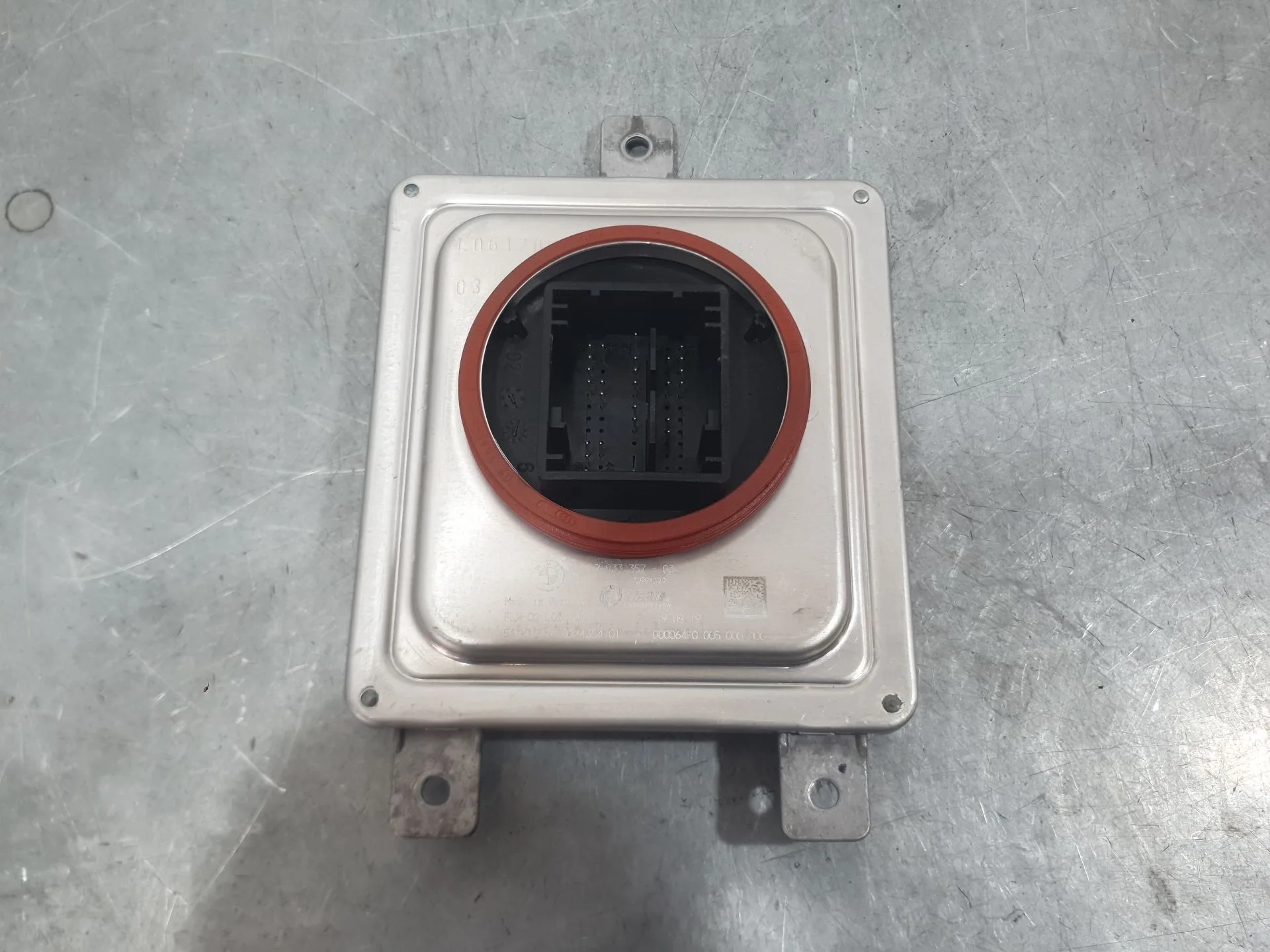 Centralita Faro para Bmw 1 (F40)