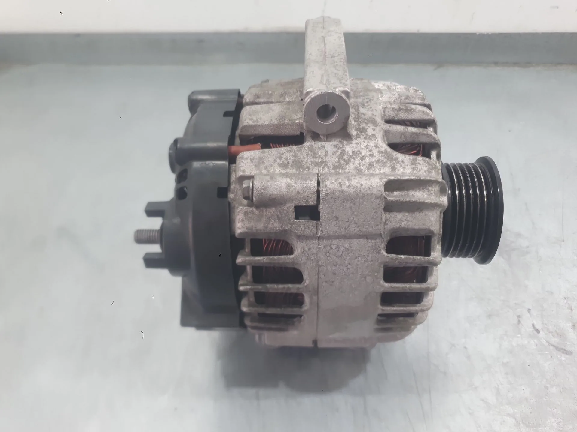 Alternador para Opel Astra J (P10)