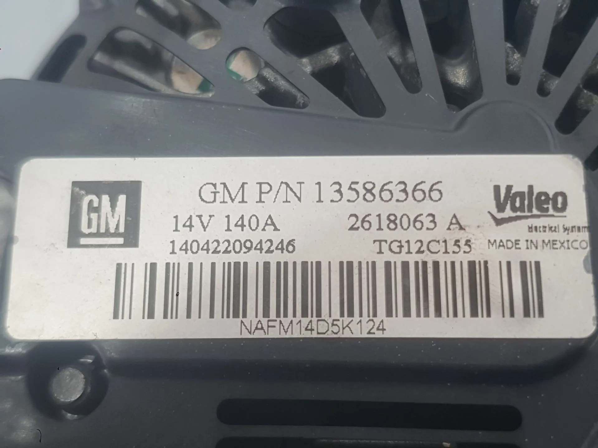 Alternador para Opel Astra J (P10)