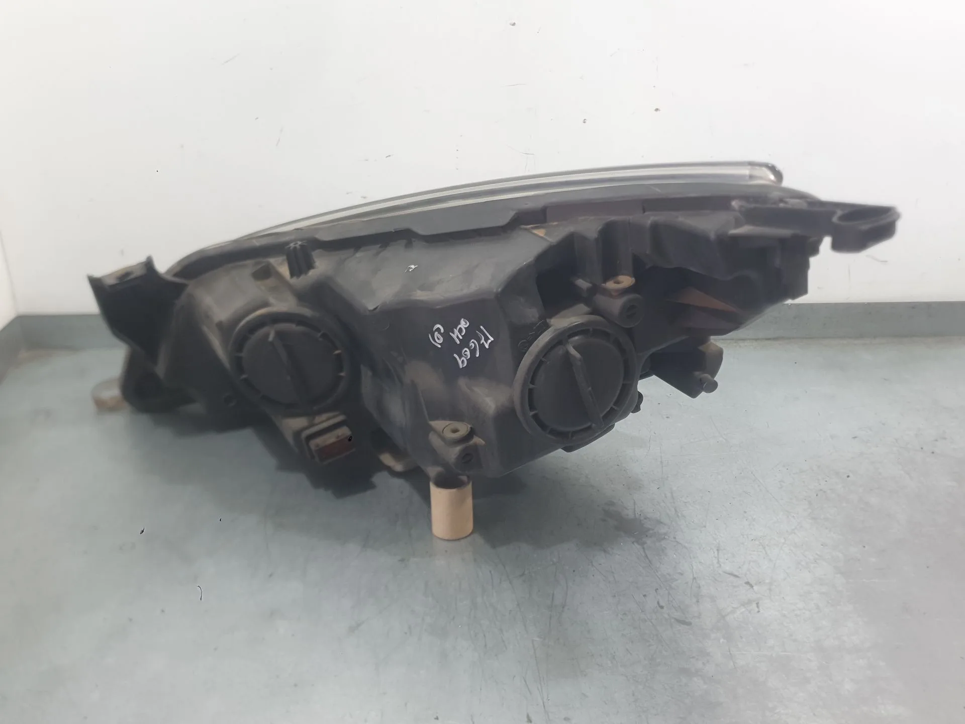 Faro Derecho para Opel Astra J (P10)
