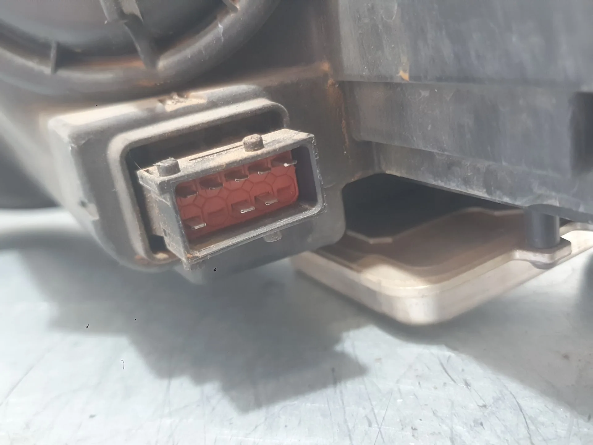 Faro Derecho para Opel Astra J (P10)
