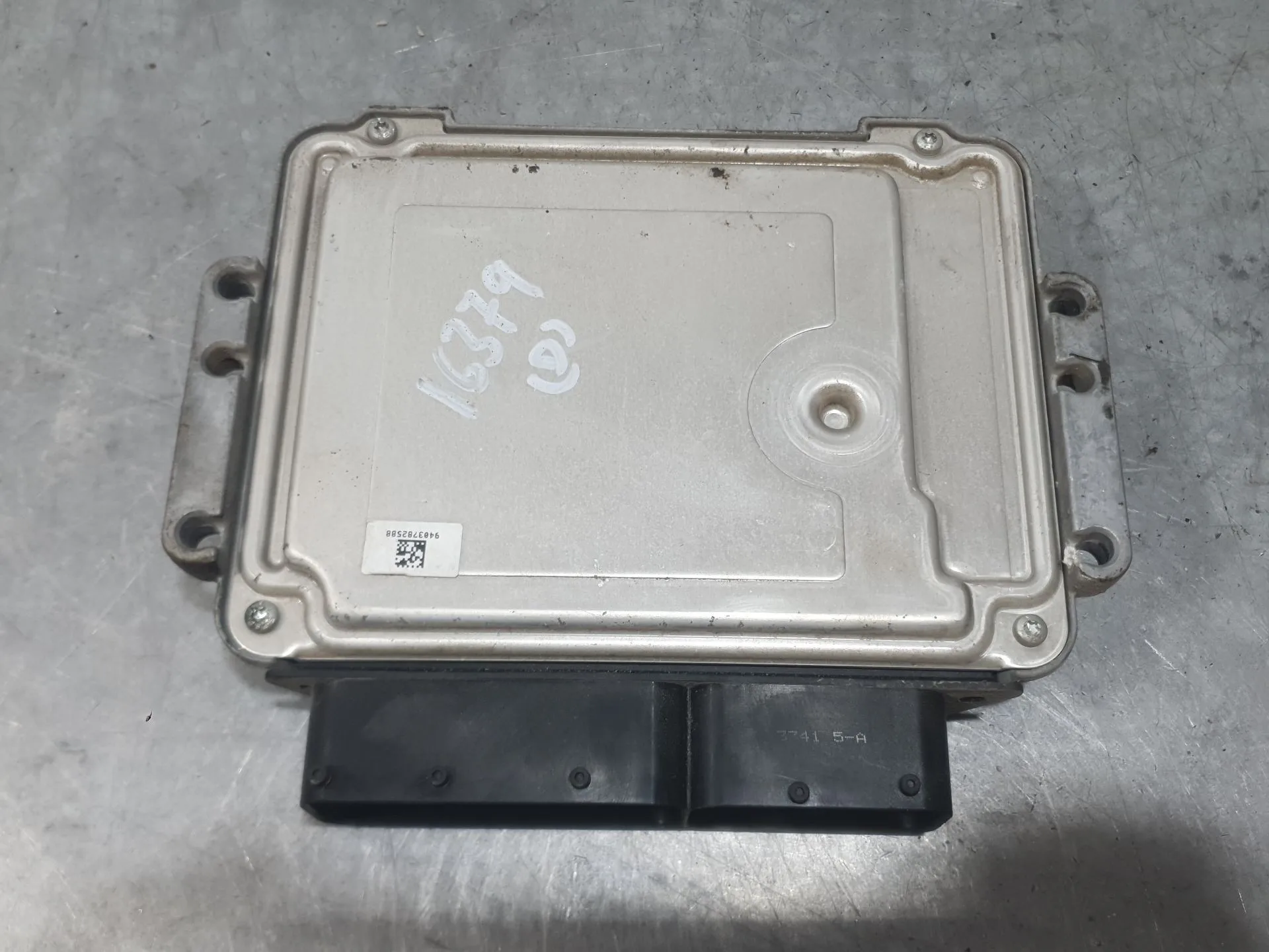 Centralita Motor Uce para Kia Cee'd