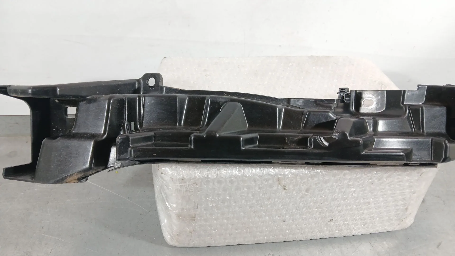 Soporte Faro Derecho para Cupra Formentor (Kmp)
