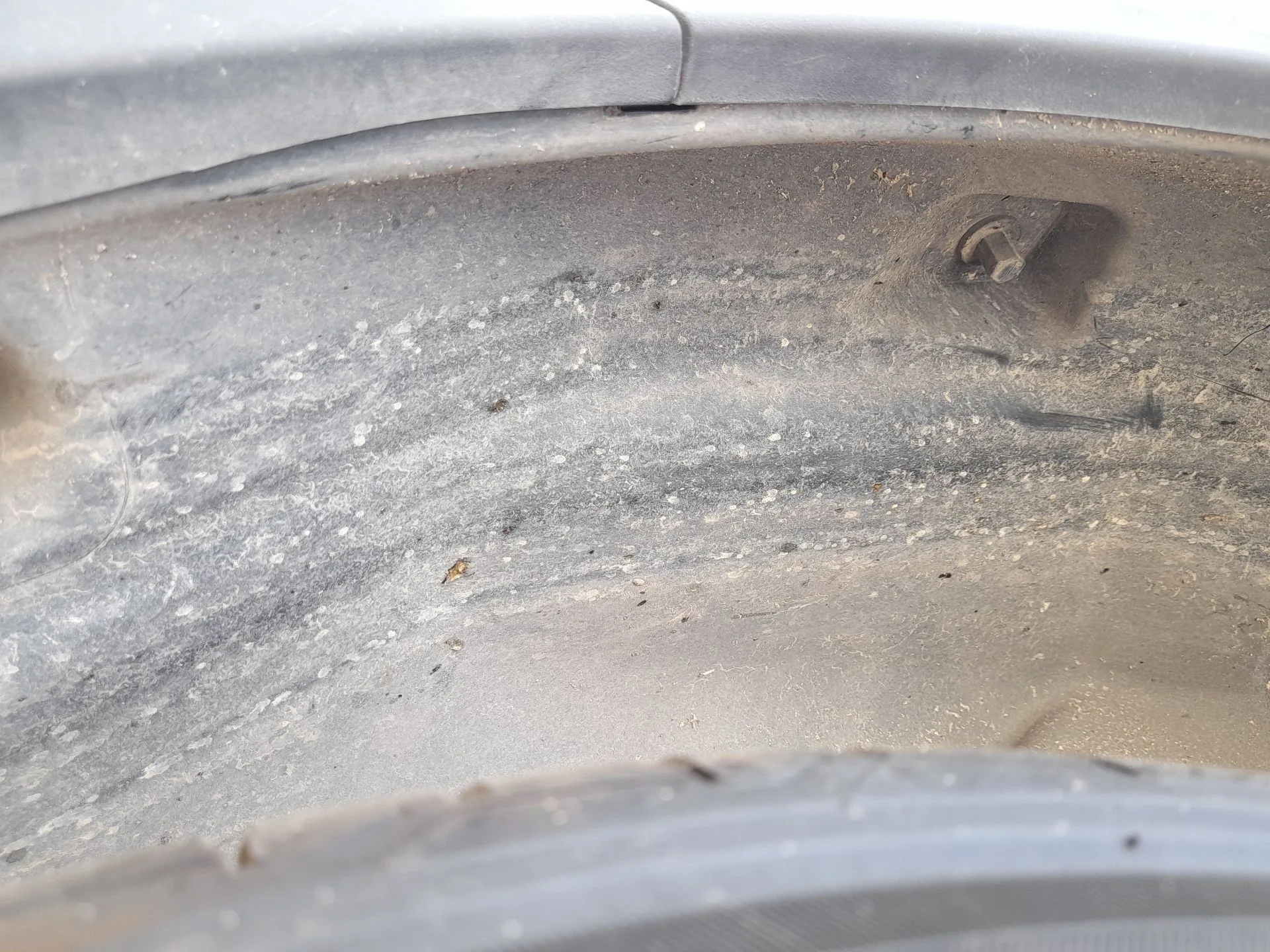 Plastico Pase Rueda Tras. Izq. para Opel Crossland X / Crossland (P17, P2Qo)