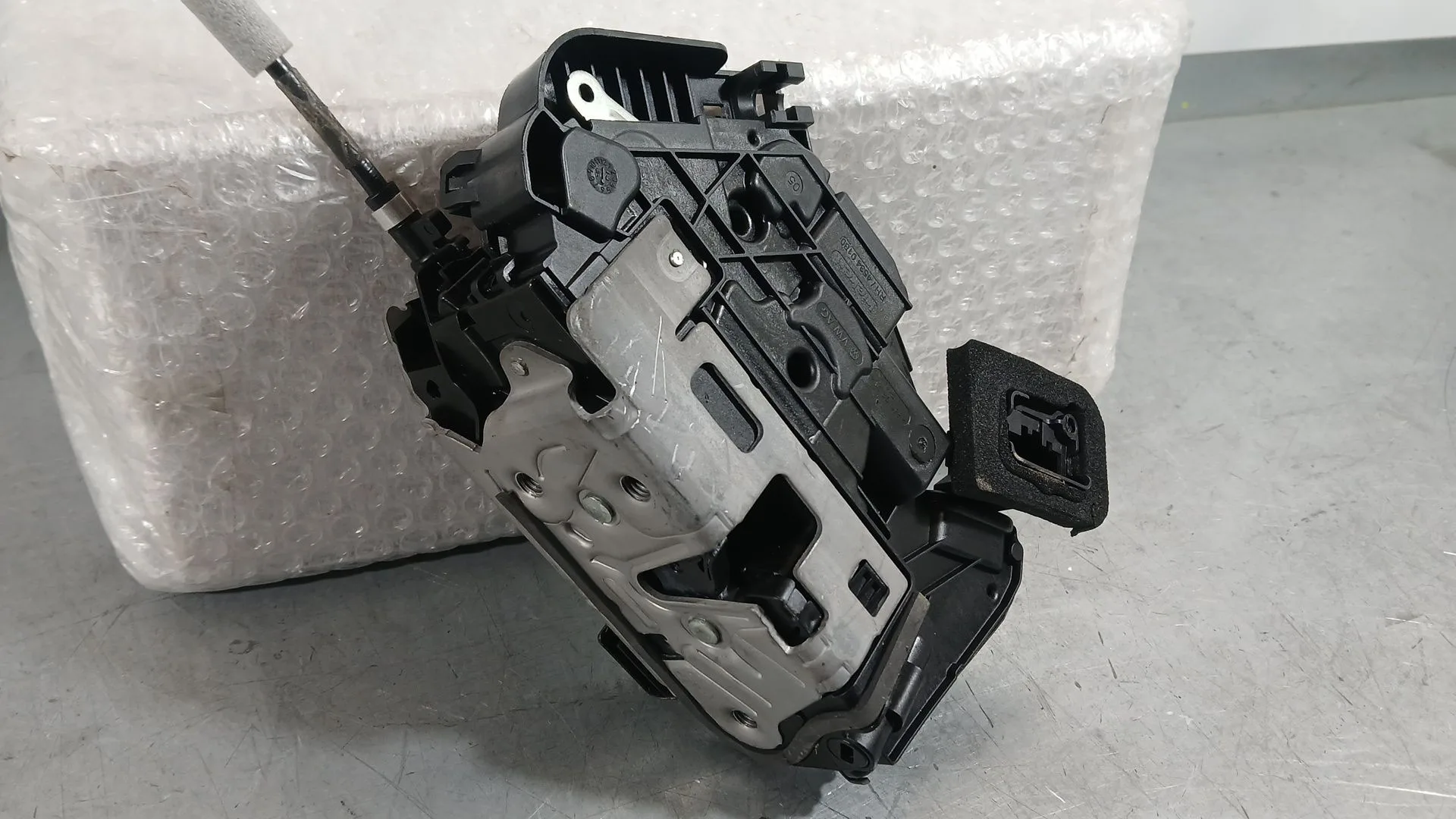 Cerradura Puerta Delantera Derecha para Cupra Formentor (Kmp)