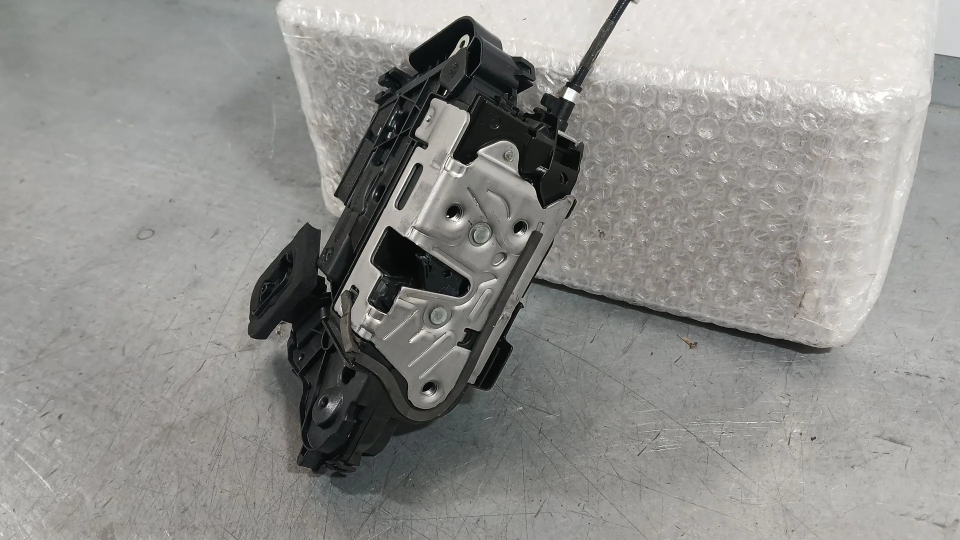 Cerradura Puerta Delantera Izquierda para Cupra Formentor (Kmp)