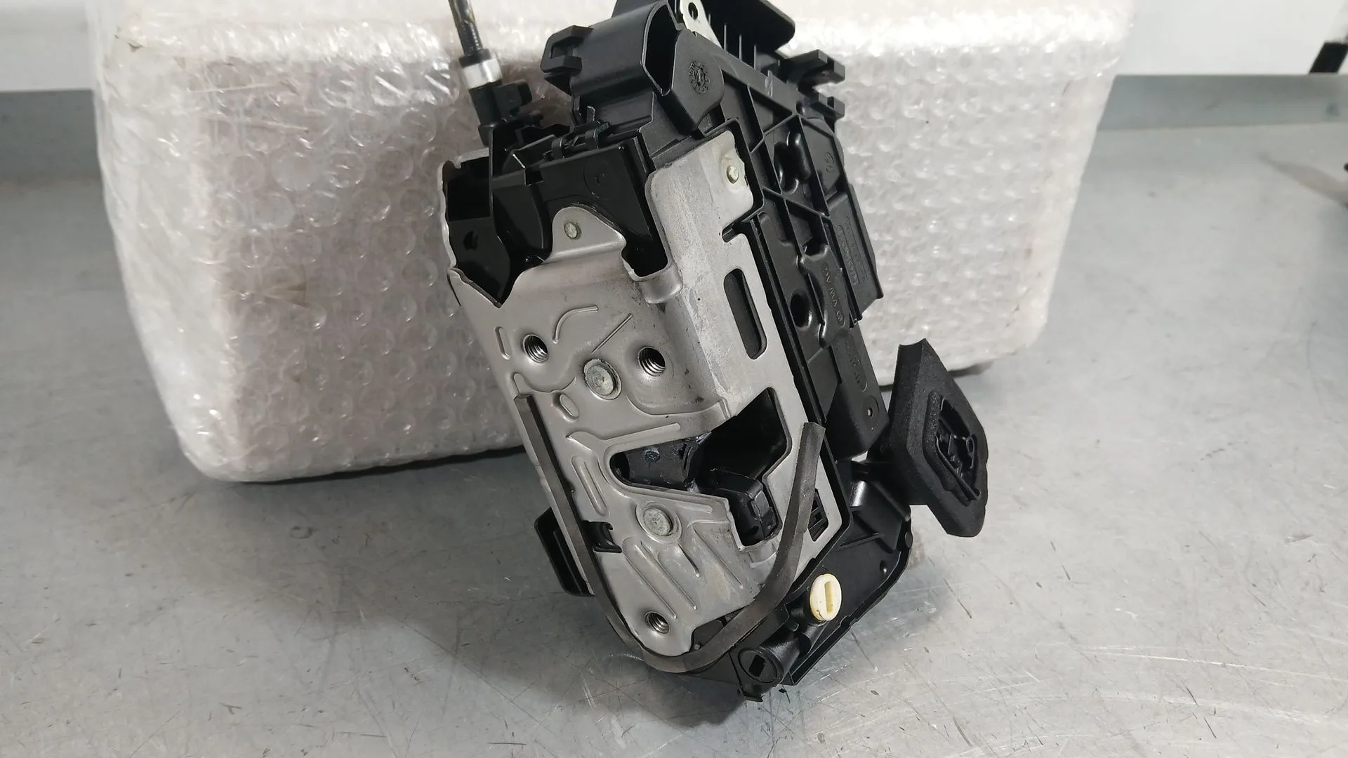 Cerradura Puerta Trasera Derecha para Cupra Formentor (Kmp)