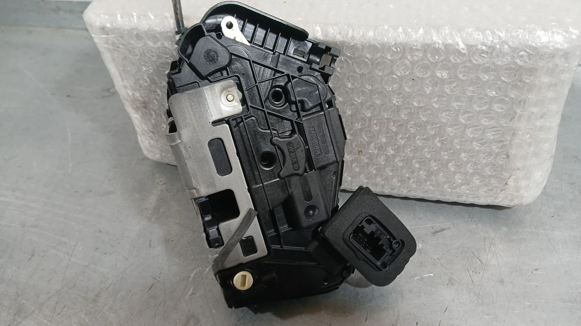 Cerradura Puerta Trasera Derecha para Cupra Formentor (Kmp)