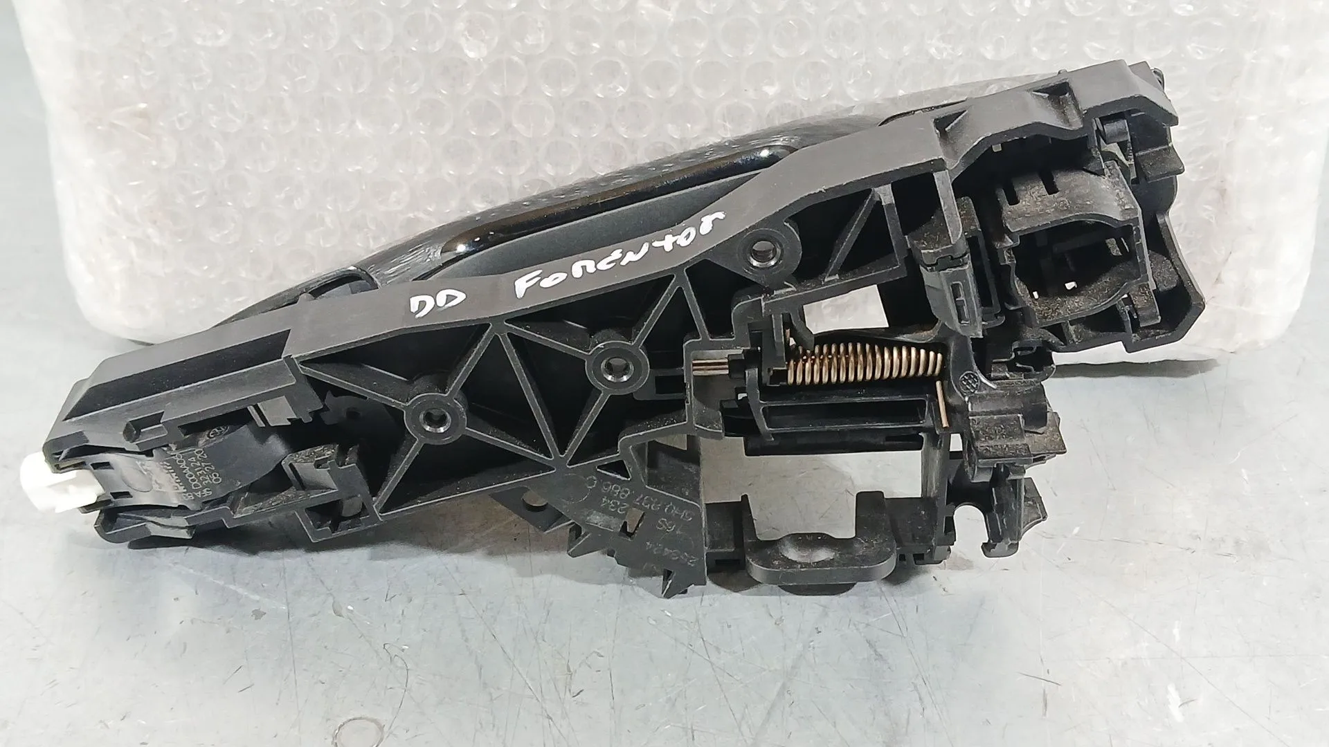 Maneta Exterior Delantera Derecha para Cupra Formentor (Kmp)