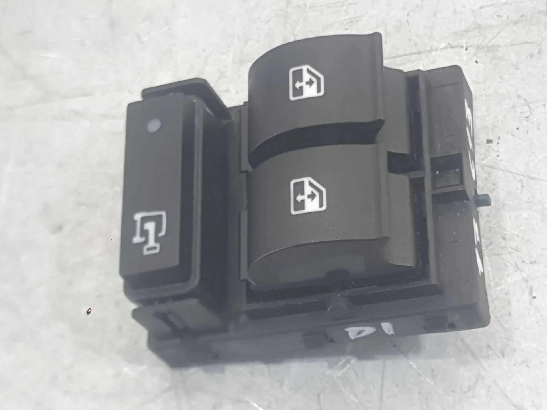 Mando Elevalunas Delantero Izquierdo para Fiat Doblo Cargo (263_)