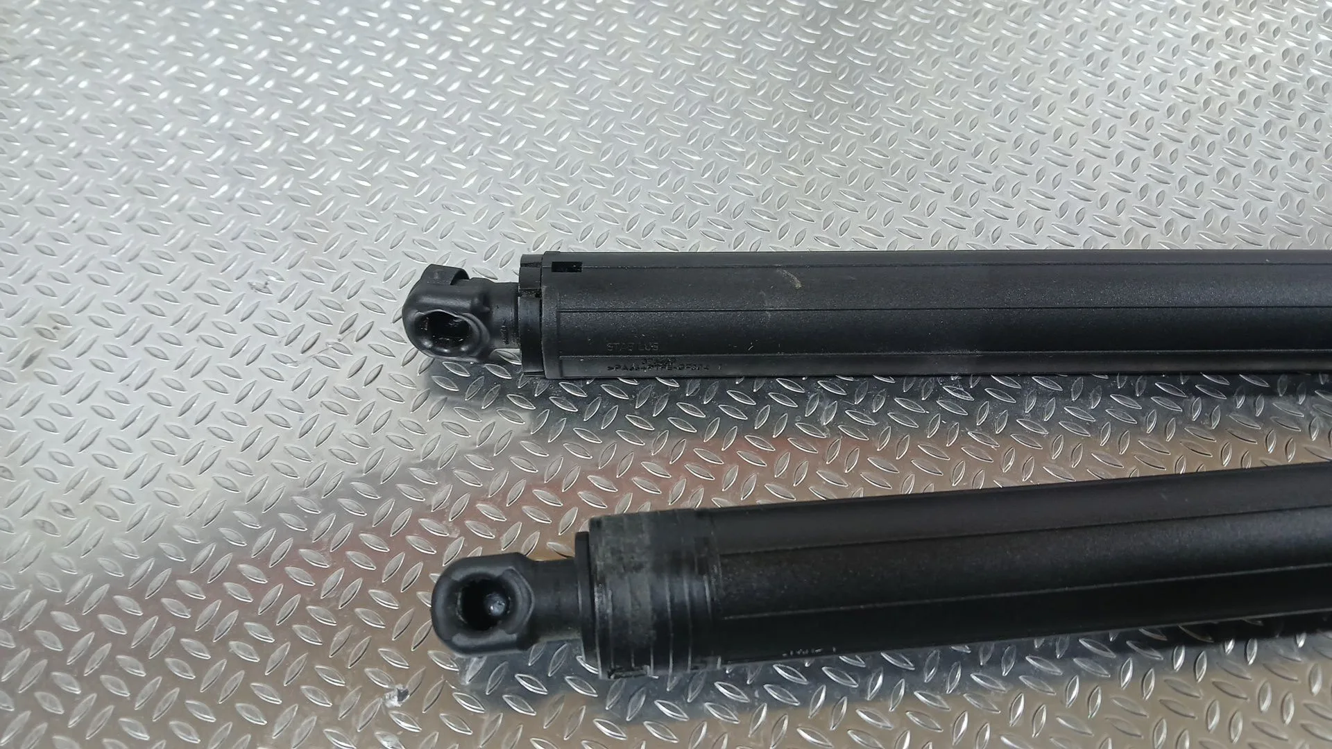 Amortiguadores Maletero / Porton para Cupra Formentor (Kmp)